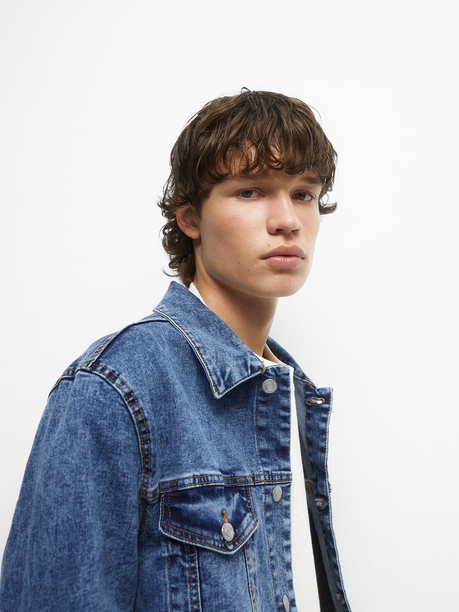 Pull&Bear Prechodná bunda modrá denim - Pepit.sk