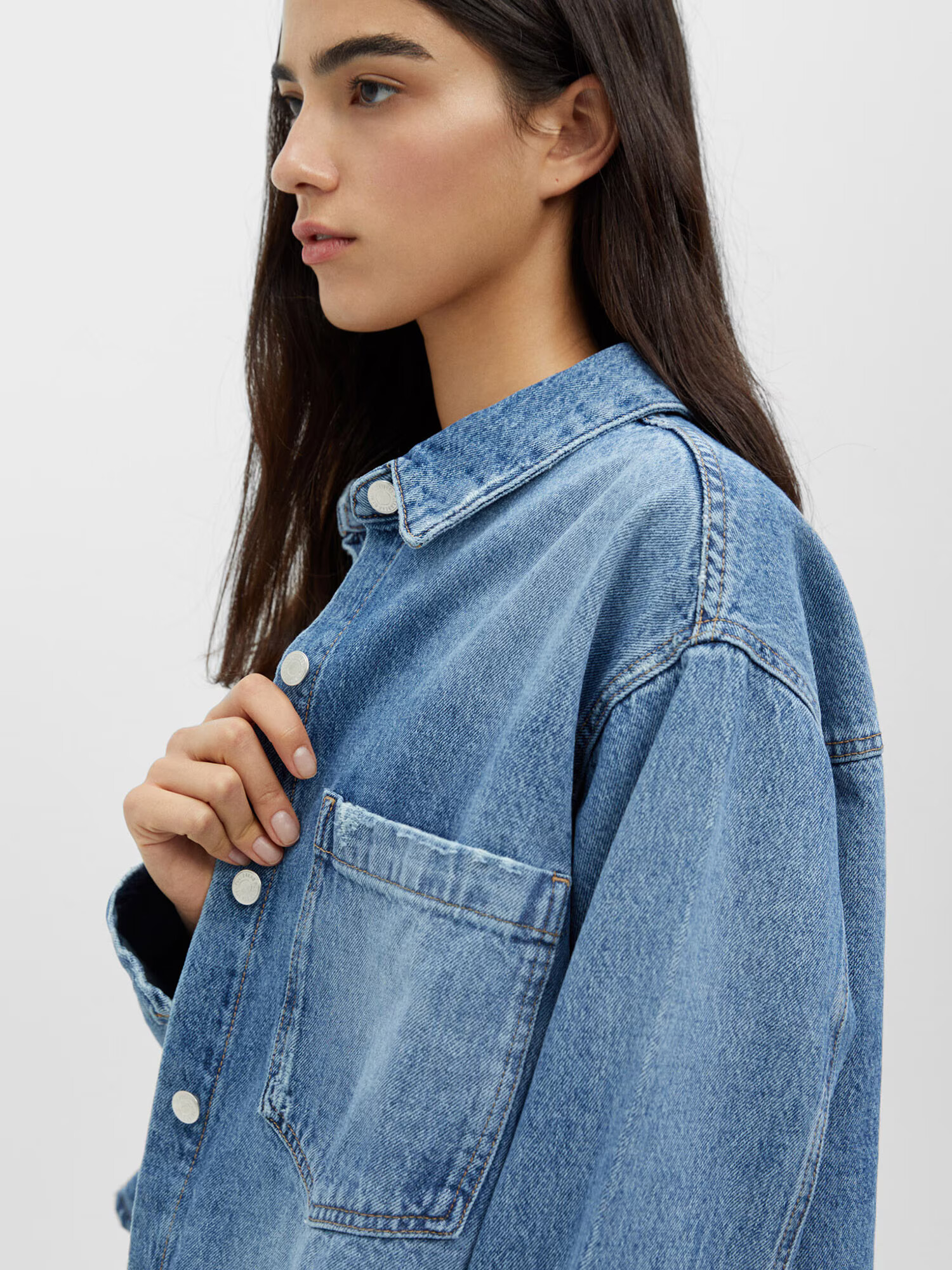 Pull&Bear Prechodná bunda modrá denim - Pepit.sk