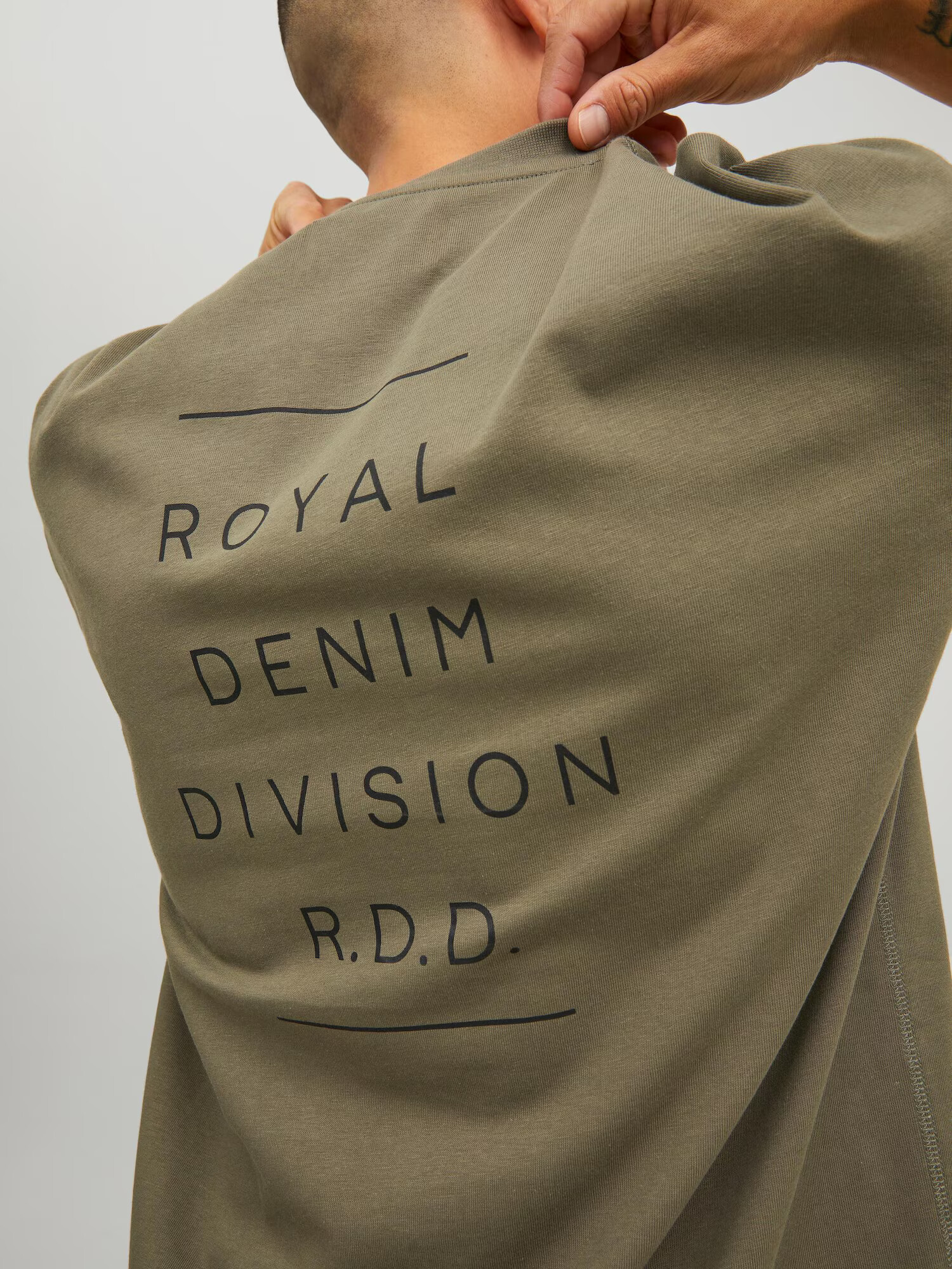 R.D.D. ROYAL DENIM DIVISION Tričko kaki / čierna - Pepit.sk