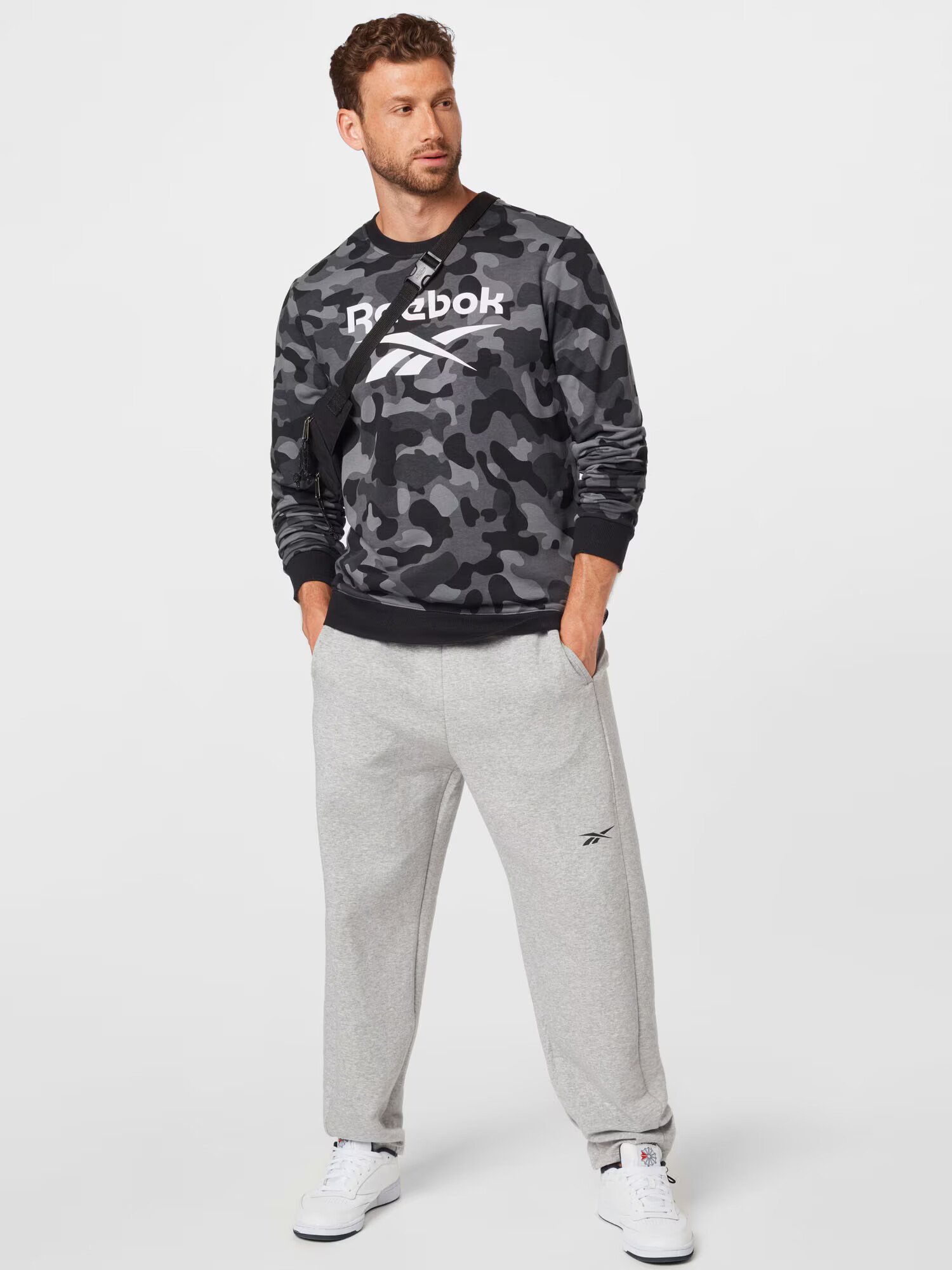 Reebok Sport Športová mikina striebornosivá / svetlosivá / tmavosivá / čierna / biela - Pepit.sk