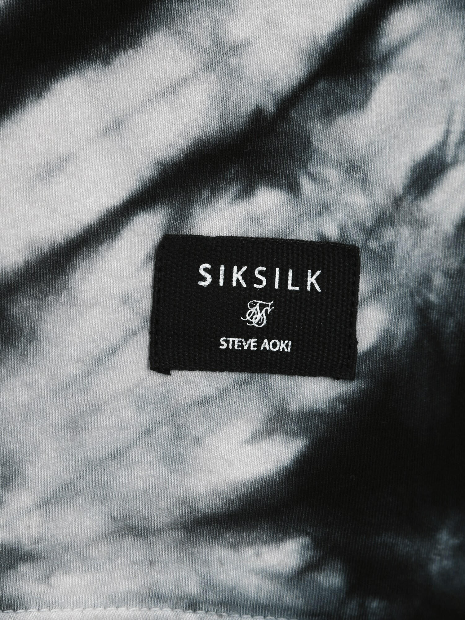 SikSilk Tričko 'Steve Aoki' čierna / biela - Pepit.sk