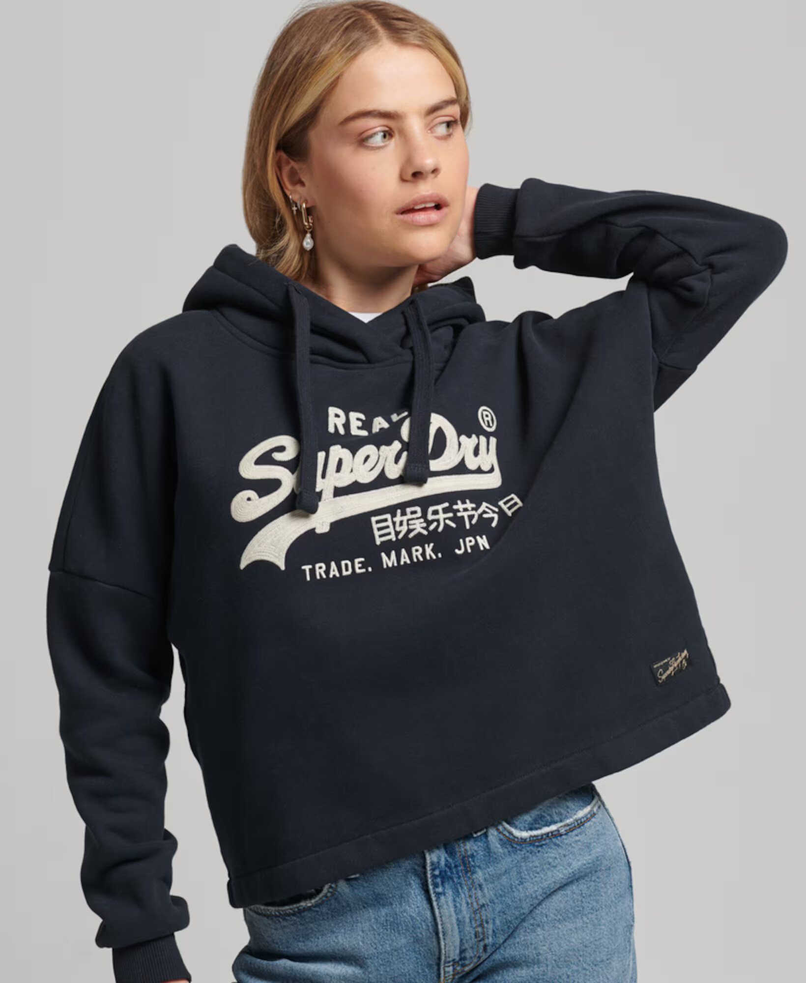 Superdry Mikina tmavomodrá / biela - Pepit.sk