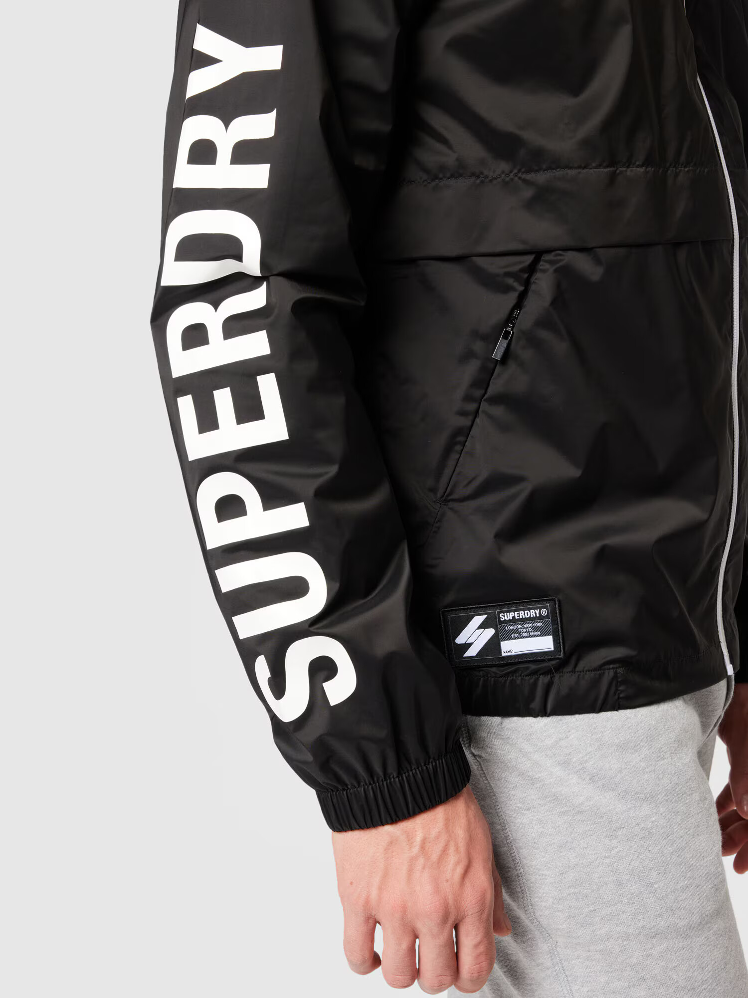 Superdry Prechodná bunda čierna / biela - Pepit.sk