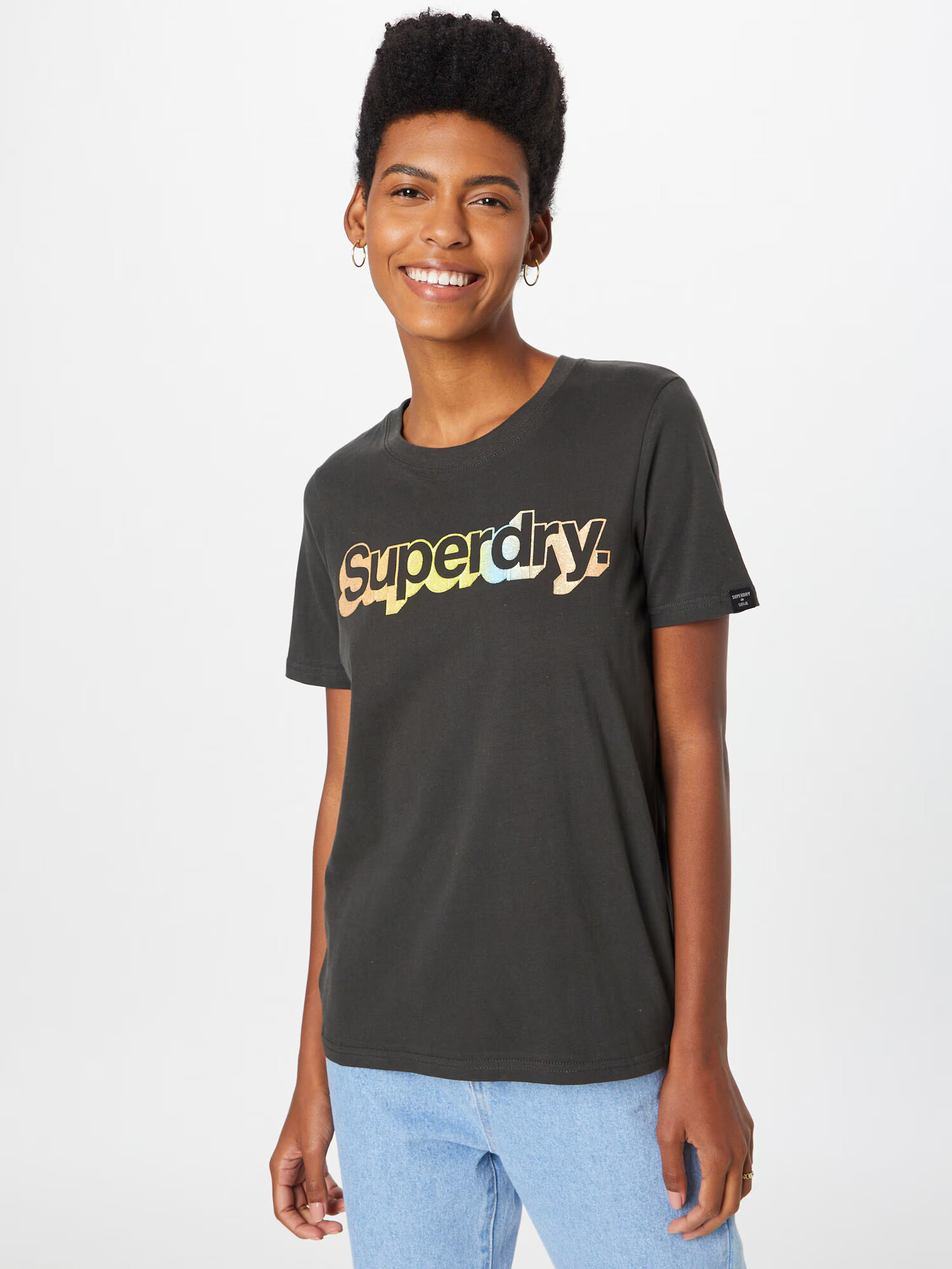 Superdry Tričko 'Vintage Core Logo' svetlomodrá / žltá / broskyňová / čierna - Pepit.sk