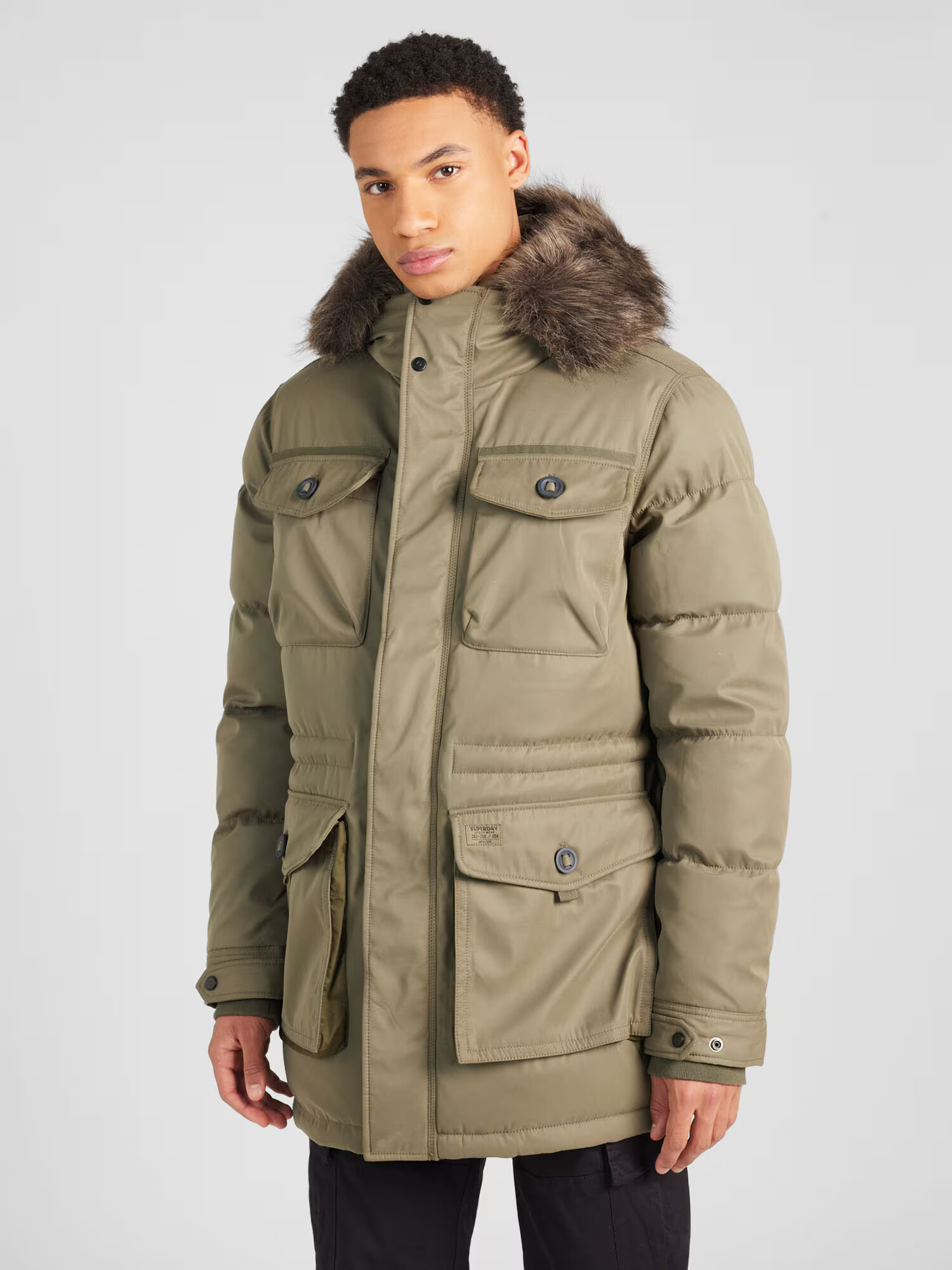 Superdry Zimná parka 'Chinook' olivová - Pepit.sk