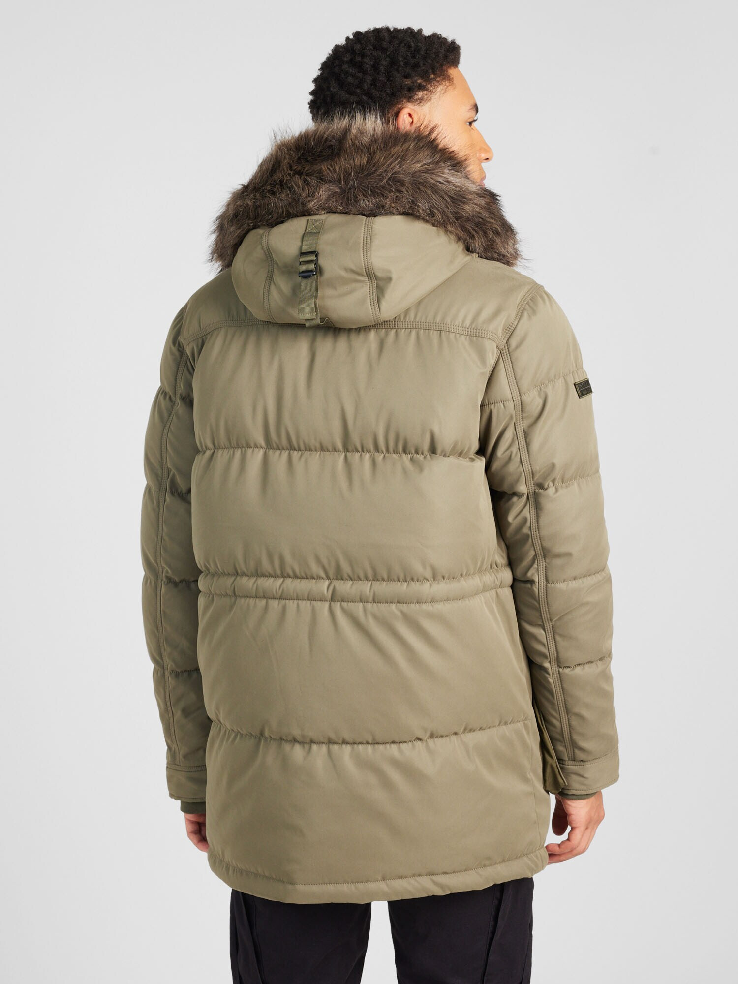 Superdry Zimná parka 'Chinook' olivová - Pepit.sk