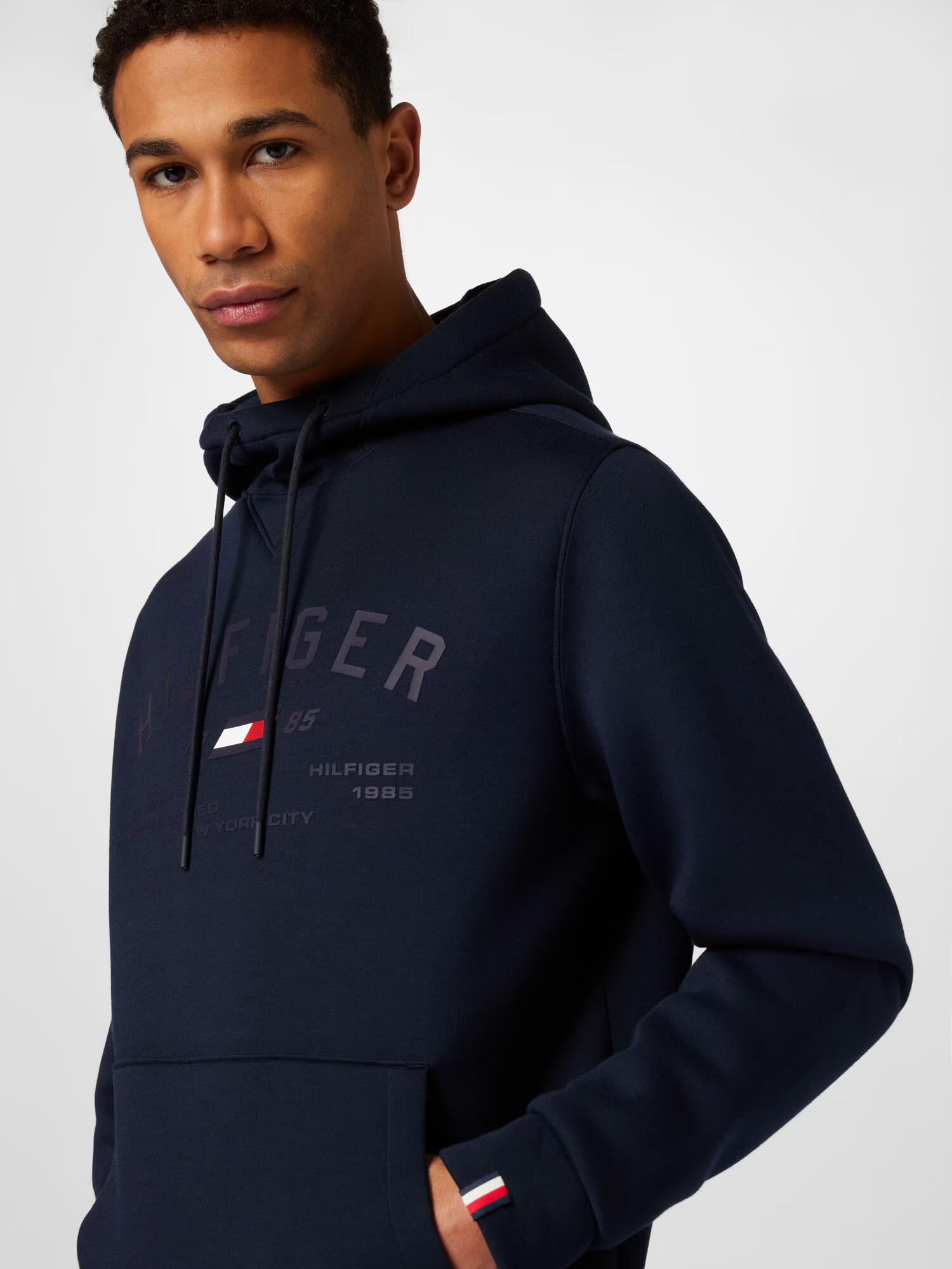 TOMMY HILFIGER Mikina námornícka modrá / červená / biela - Pepit.sk