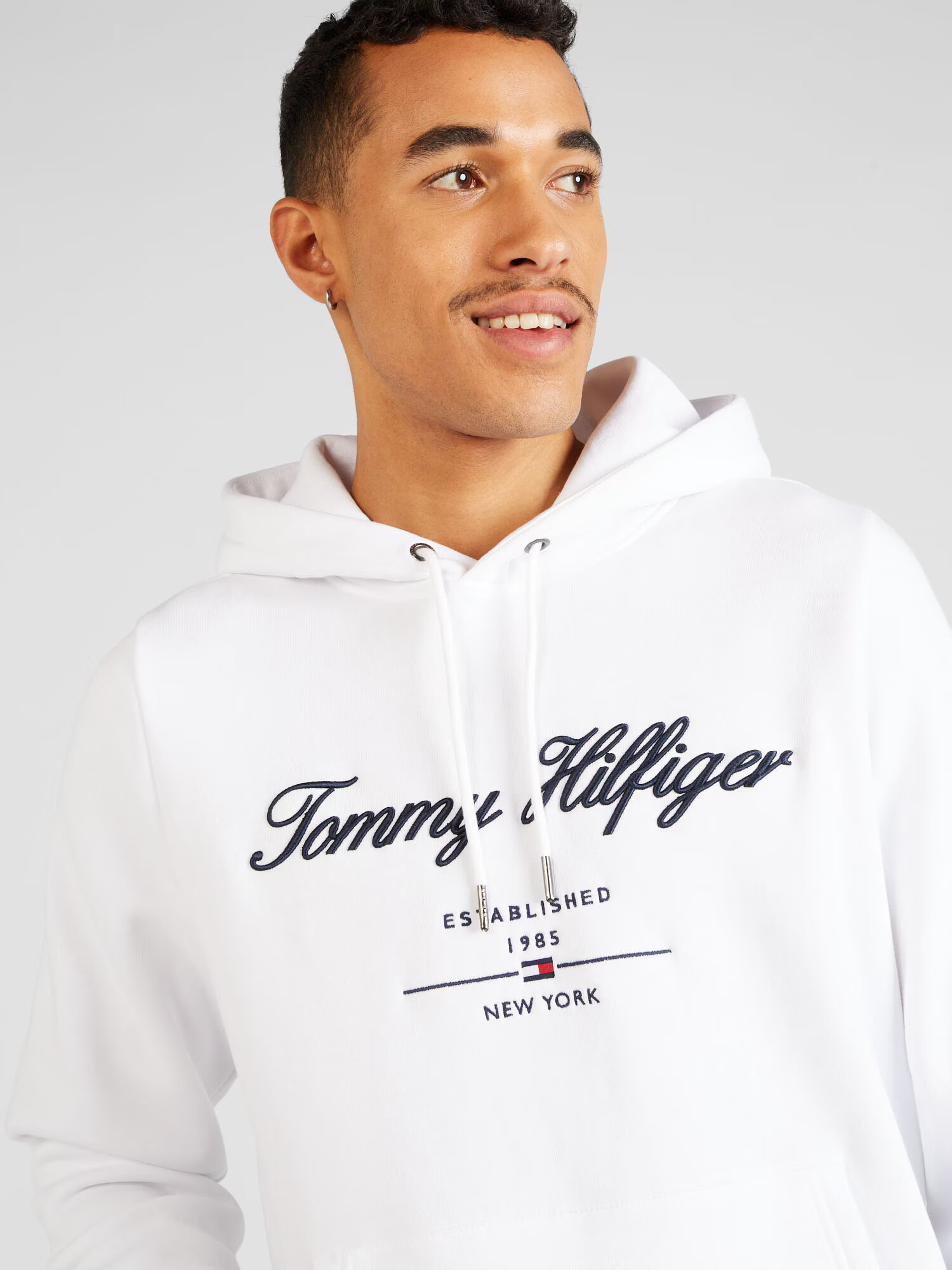 TOMMY HILFIGER Mikina námornícka modrá / červená / biela - Pepit.sk