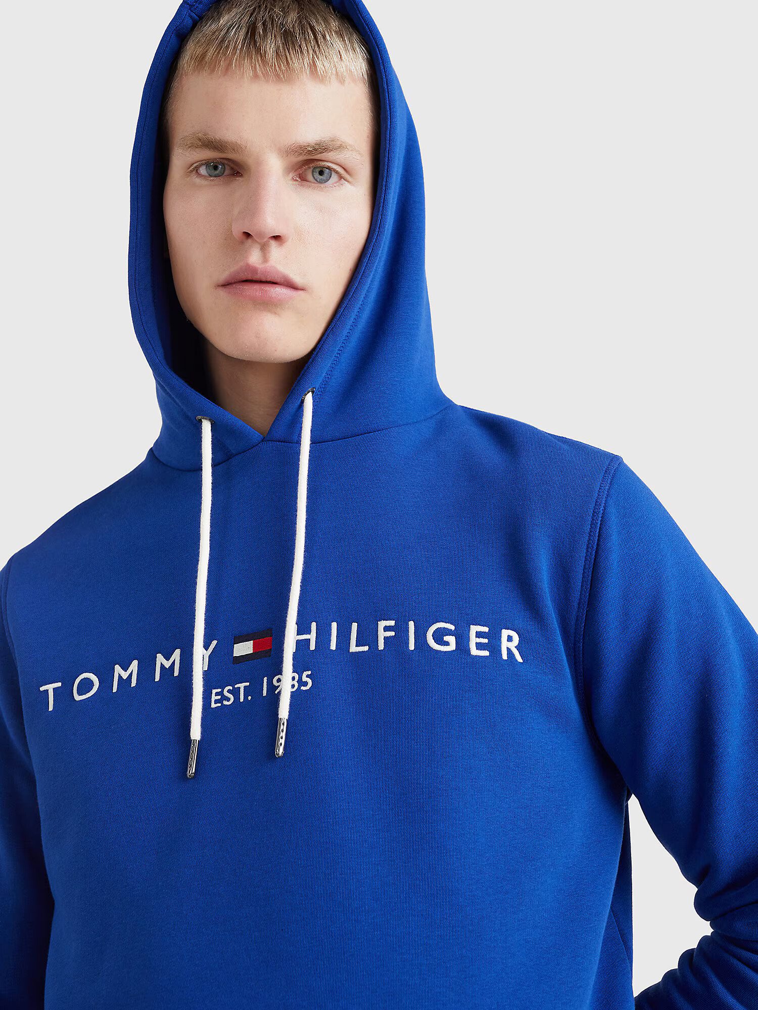 TOMMY HILFIGER Mikina námornícka modrá / kráľovská modrá / jasne červená / biela - Pepit.sk