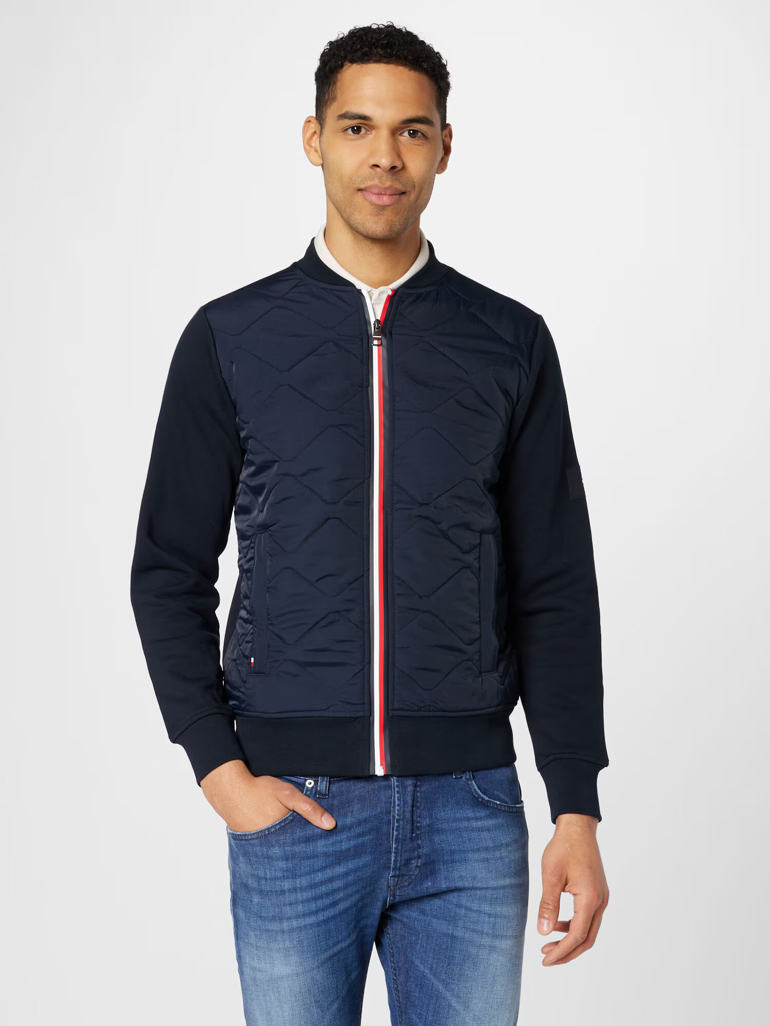 TOMMY HILFIGER Prechodná bunda námornícka modrá / červená / biela - Pepit.sk