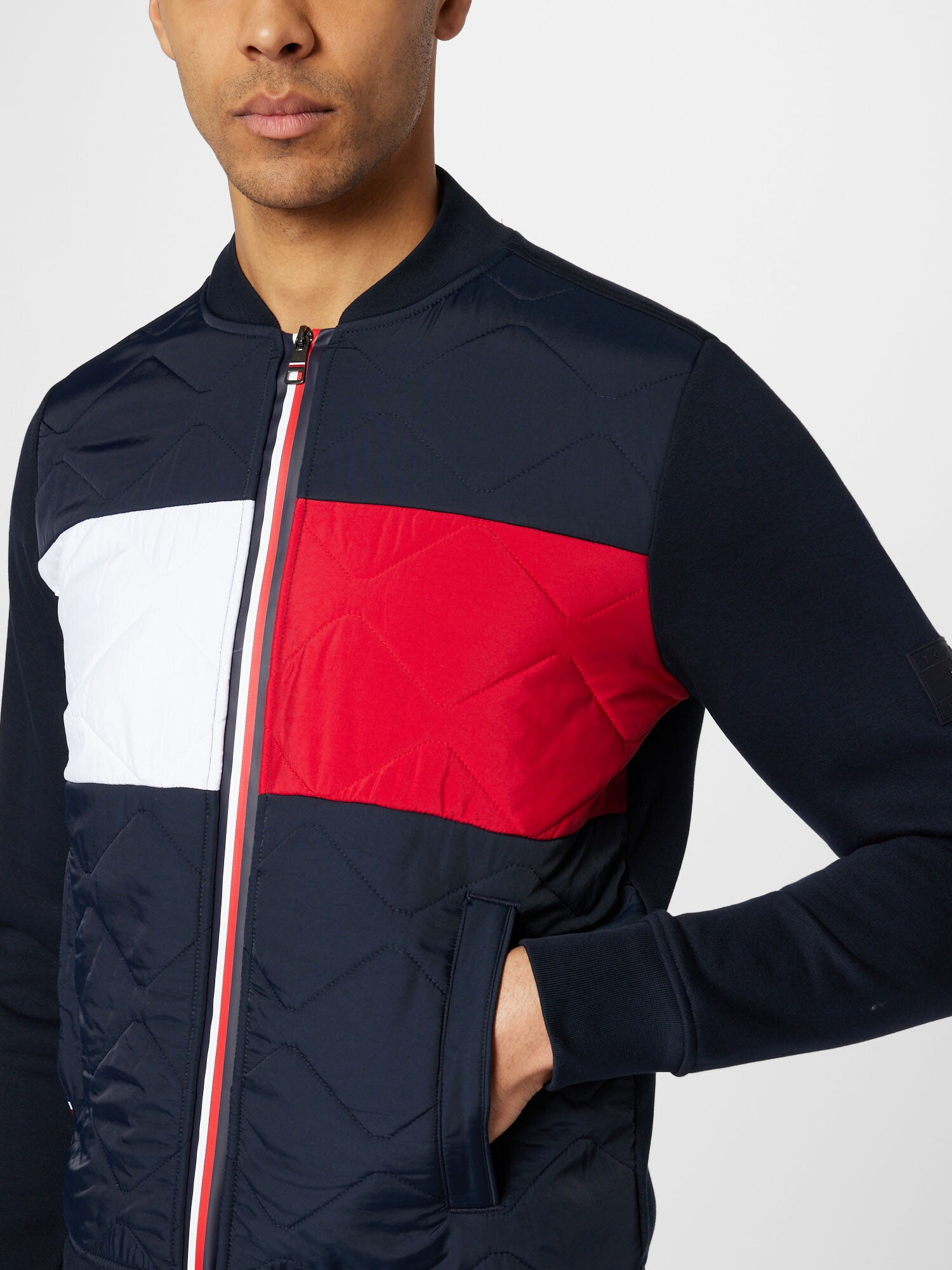 TOMMY HILFIGER Prechodná bunda tmavomodrá / červená / biela - Pepit.sk