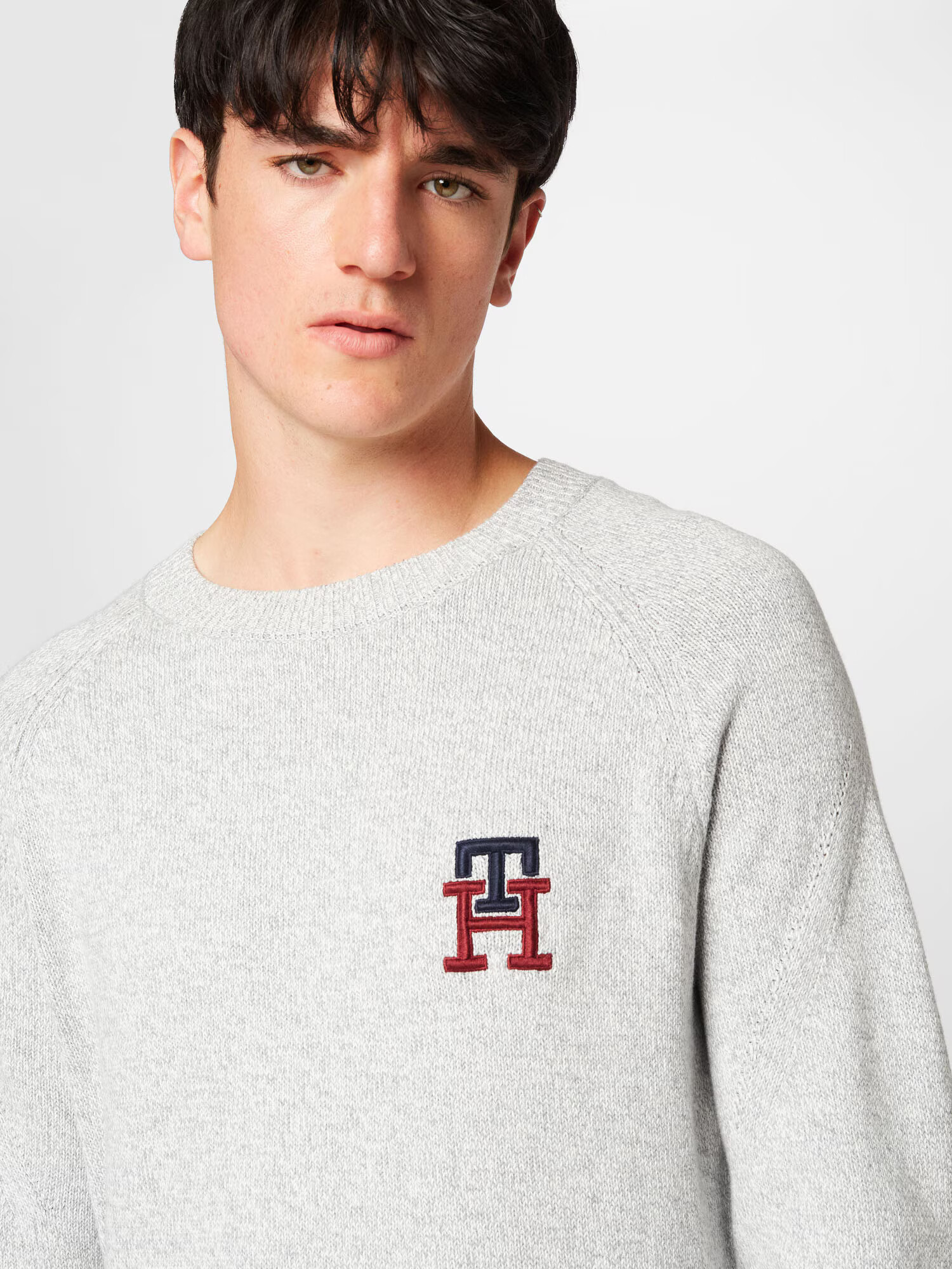 TOMMY HILFIGER Sveter námornícka modrá / sivá melírovaná / tmavočervená - Pepit.sk