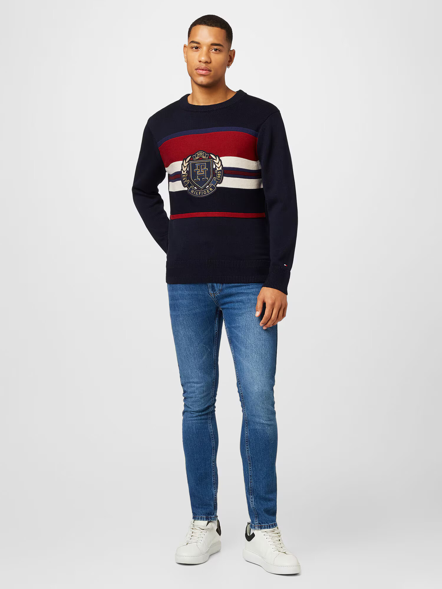 TOMMY HILFIGER Sveter námornícka modrá / tmavomodrá / červená / biela - Pepit.sk