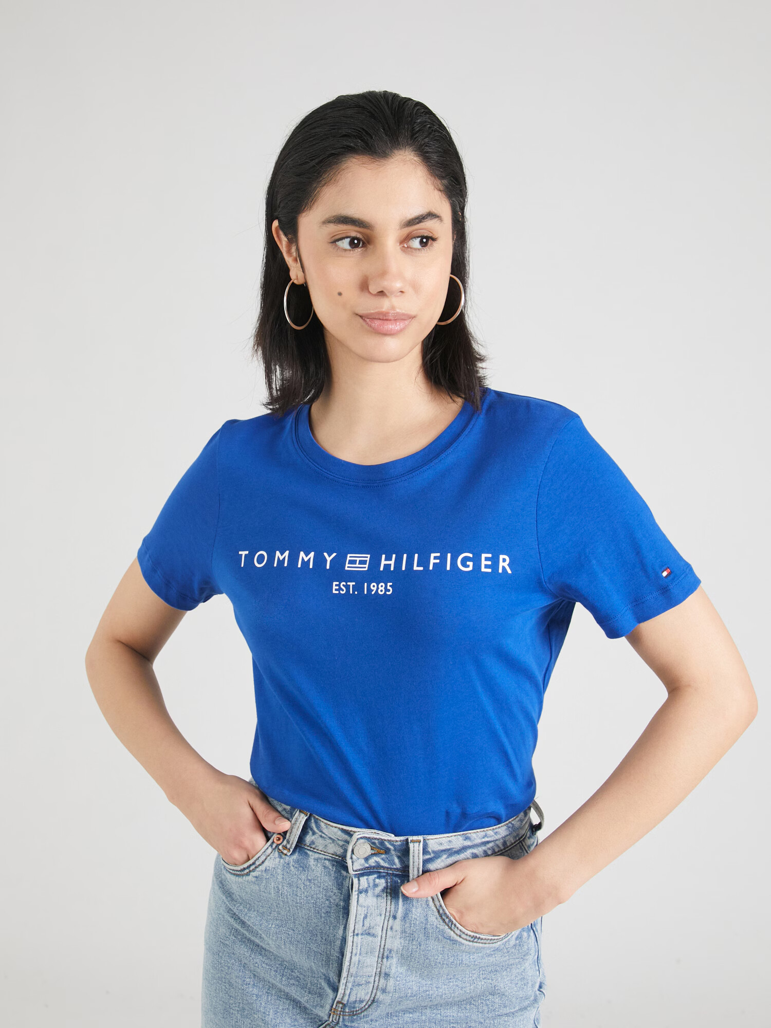 TOMMY HILFIGER Tričko kráľovská modrá / ohnivo červená / biela - Pepit.sk