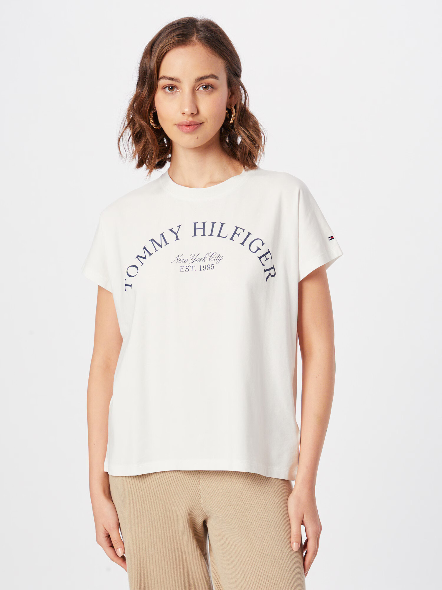 TOMMY HILFIGER Tričko krémová / námornícka modrá / červená - Pepit.sk