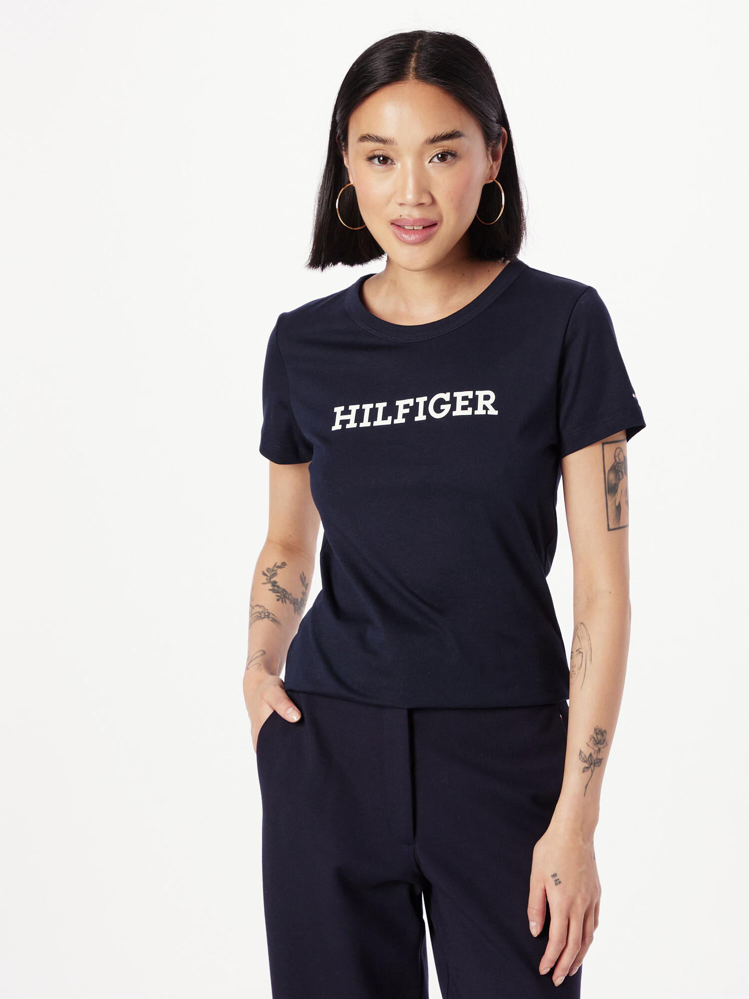 TOMMY HILFIGER Tričko námornícka modrá / biela - Pepit.sk