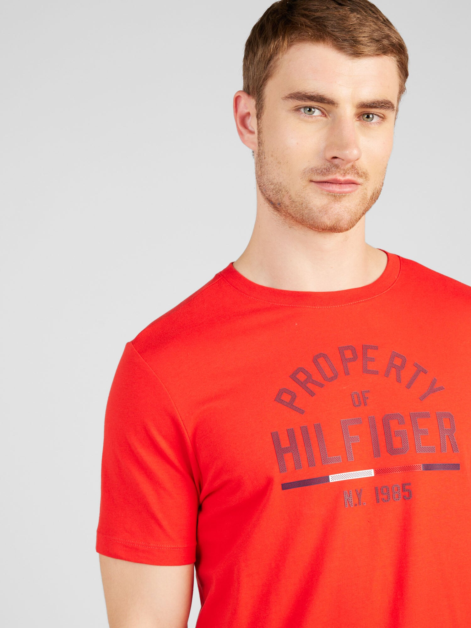 TOMMY HILFIGER Tričko námornícka modrá / červená / biela - Pepit.sk