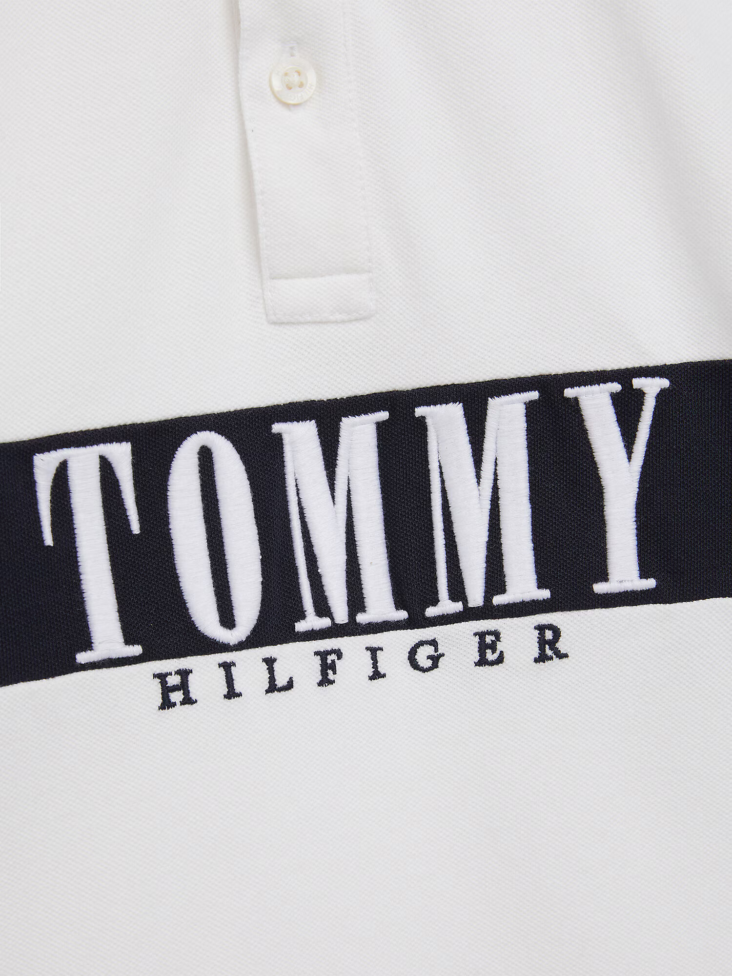 TOMMY HILFIGER Tričko námornícka modrá / červená / čierna / biela - Pepit.sk