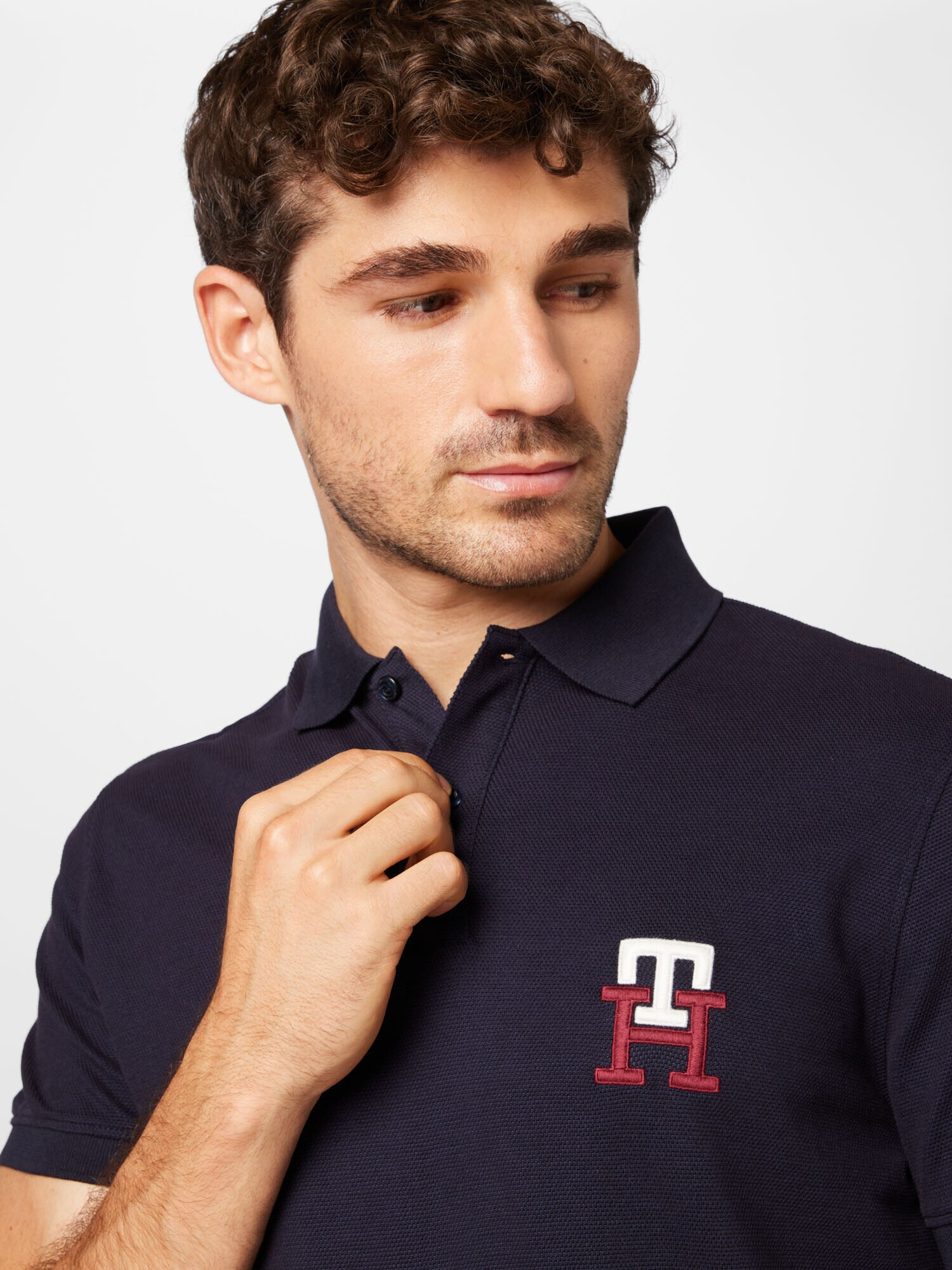 TOMMY HILFIGER Tričko námornícka modrá / jasne červená / biela - Pepit.sk