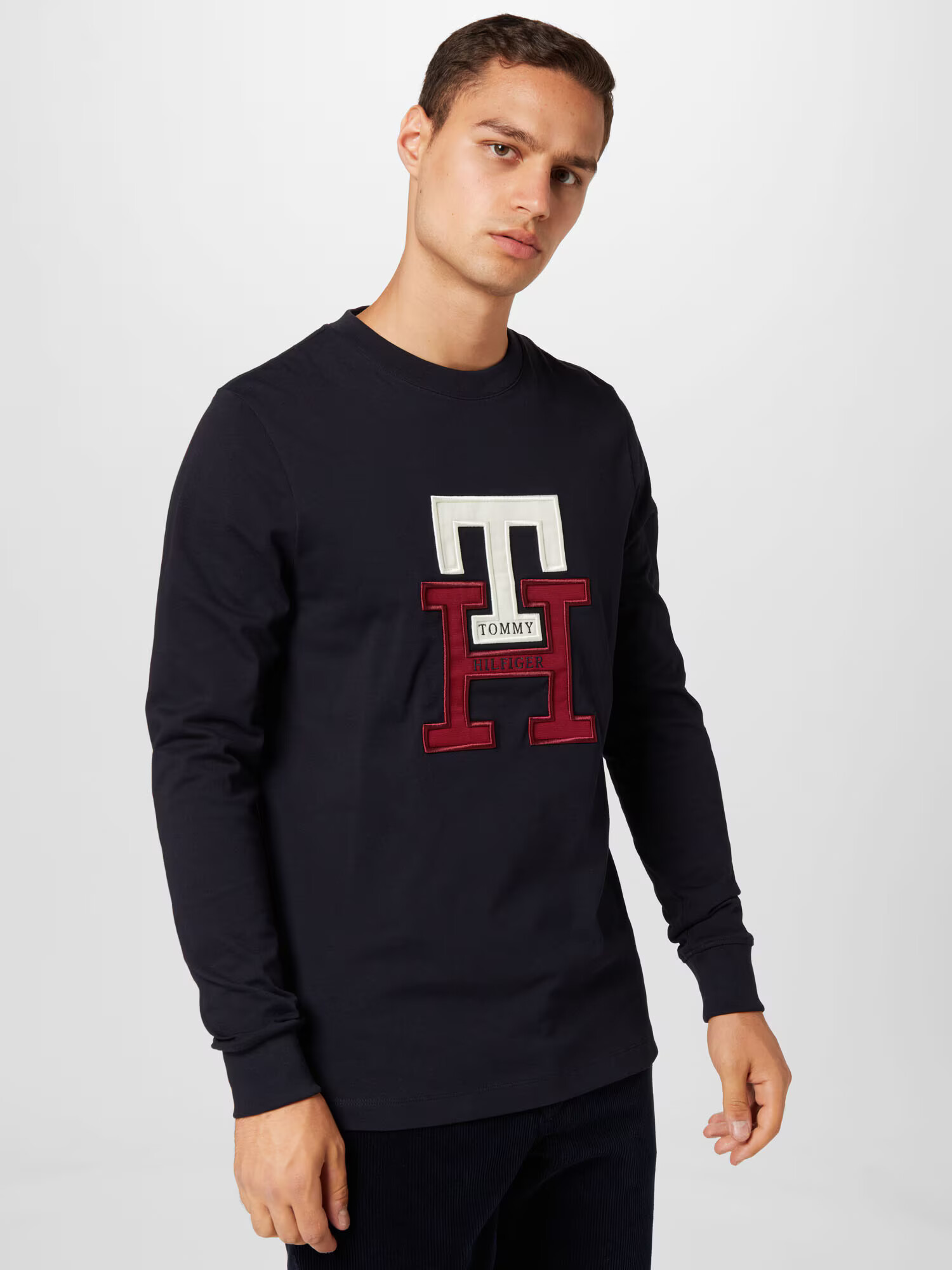 TOMMY HILFIGER Tričko námornícka modrá / krvavo červená / biela ako vlna - Pepit.sk