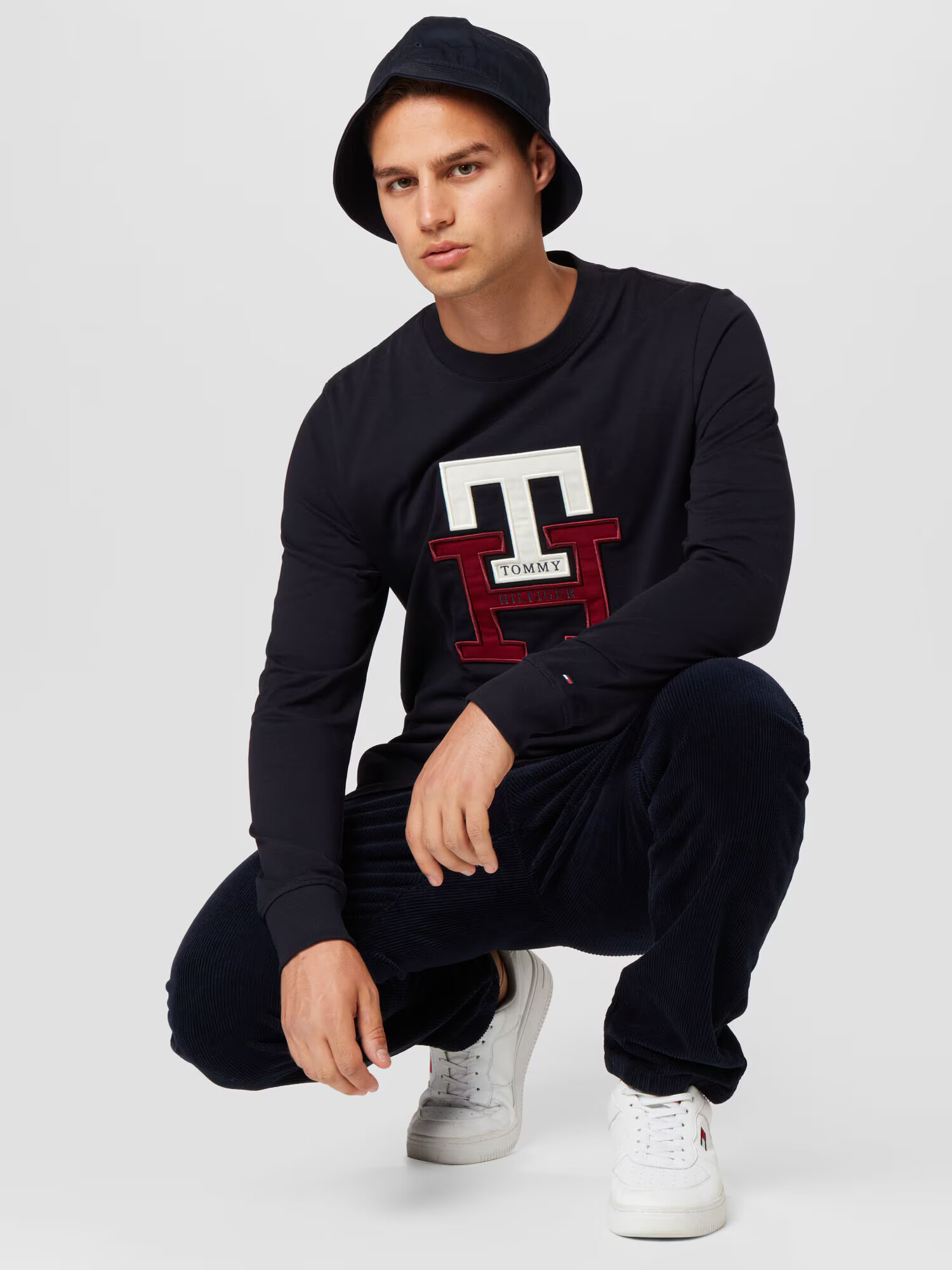 TOMMY HILFIGER Tričko námornícka modrá / krvavo červená / biela ako vlna - Pepit.sk