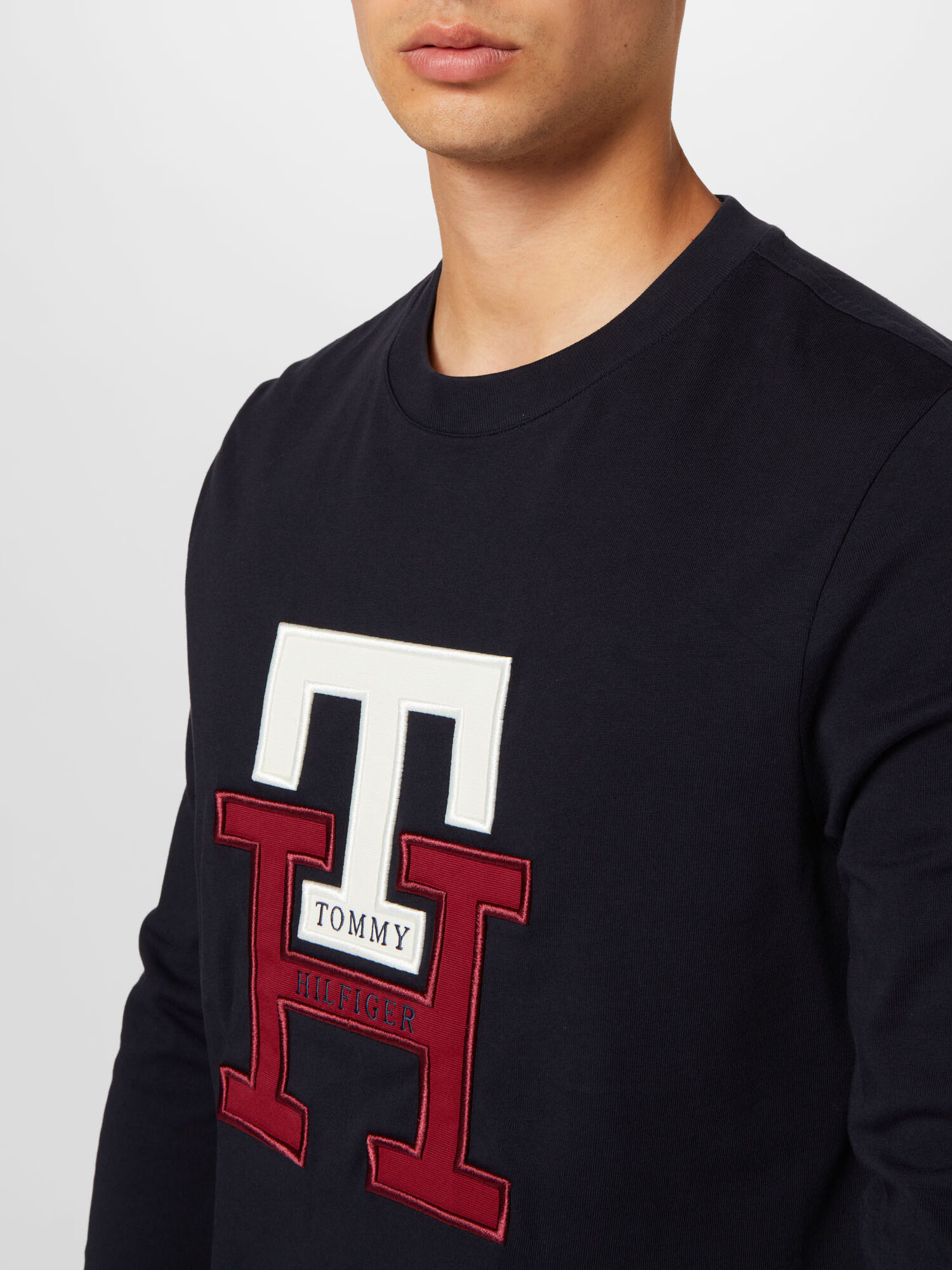 TOMMY HILFIGER Tričko námornícka modrá / krvavo červená / biela ako vlna - Pepit.sk