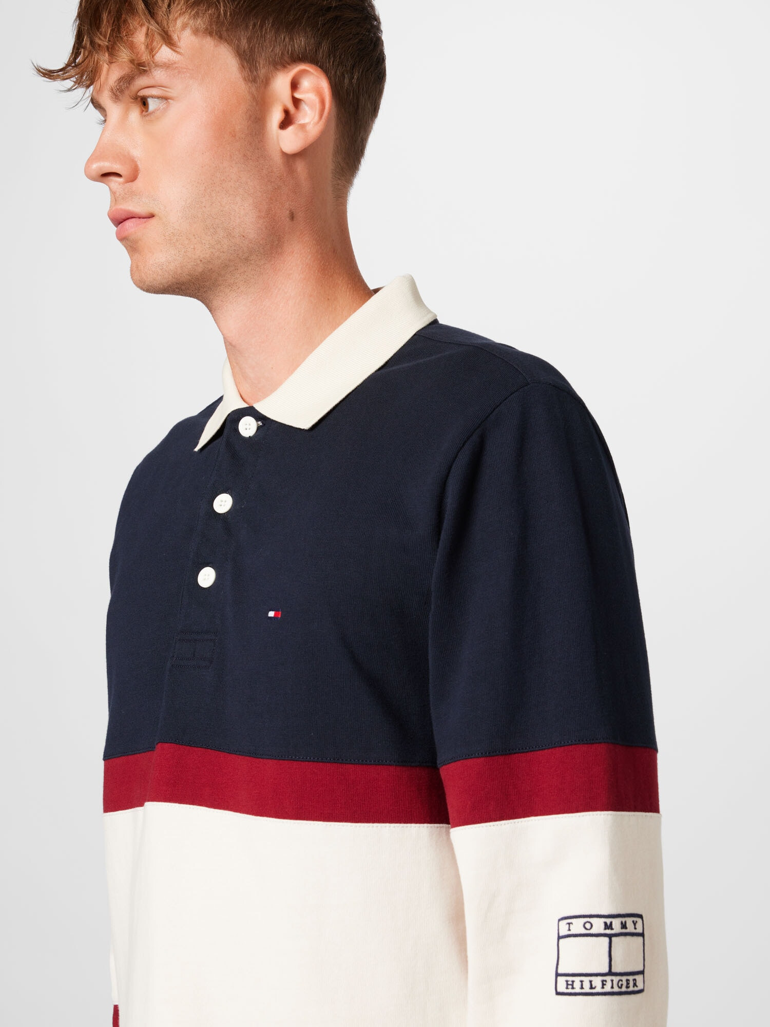 TOMMY HILFIGER Tričko námornícka modrá / ohnivo červená / biela - Pepit.sk