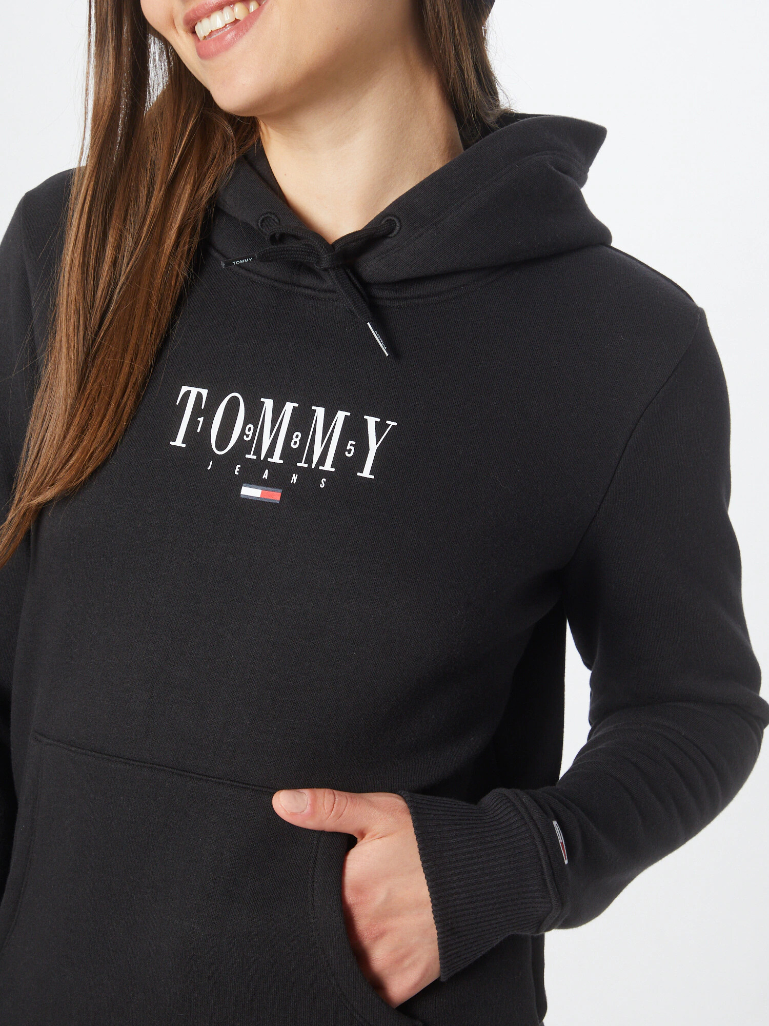 Tommy Jeans Mikina námornícka modrá / červená / čierna / biela - Pepit.sk