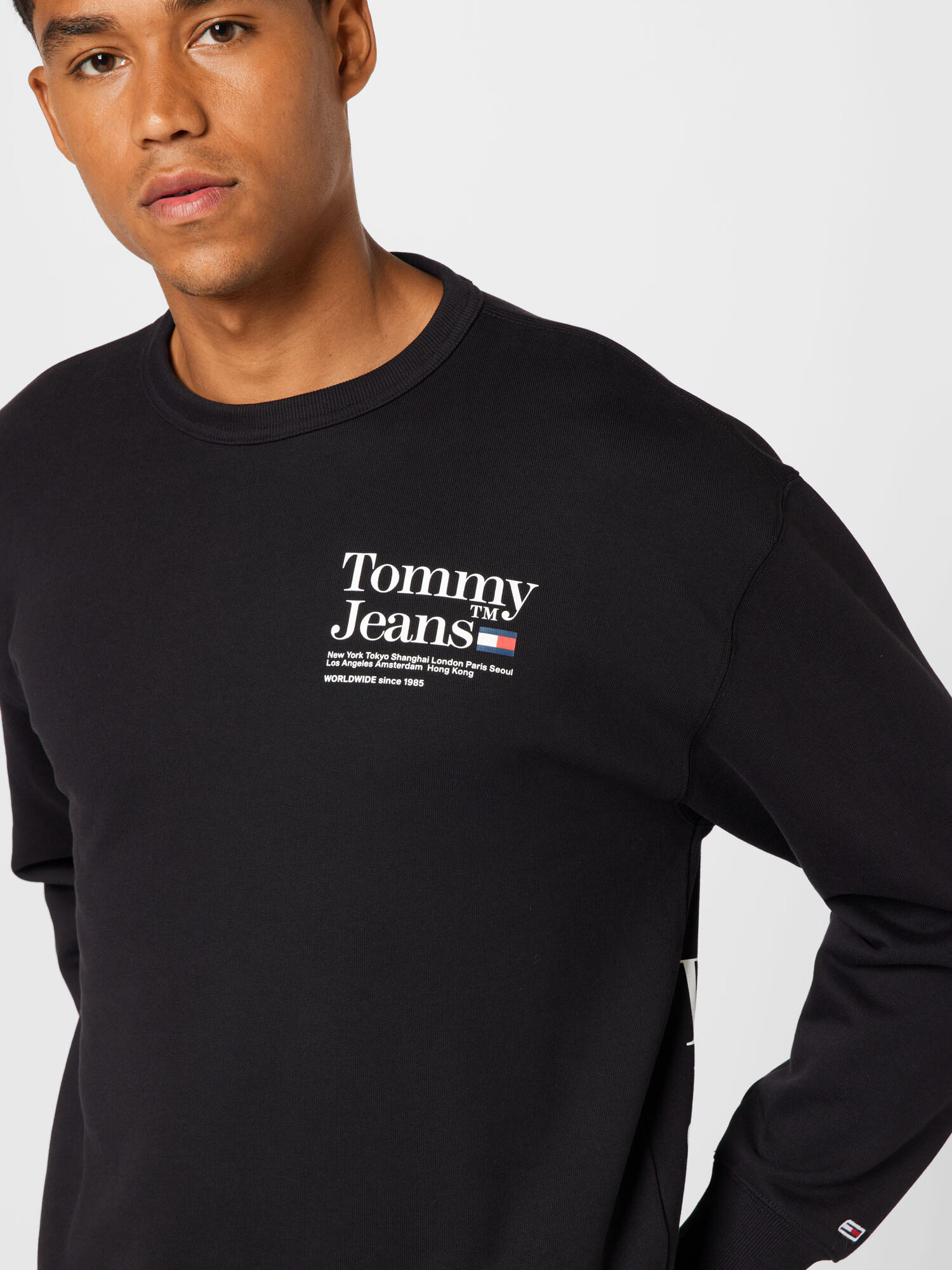 Tommy Jeans Mikina námornícka modrá / červená / čierna / biela - Pepit.sk