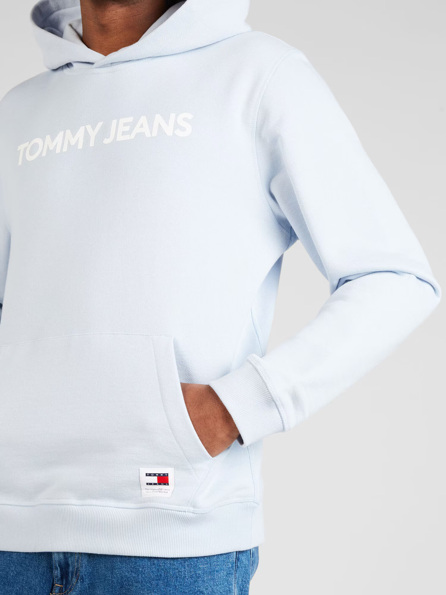 Tommy Jeans Mikina svetlomodrá / biela - Pepit.sk