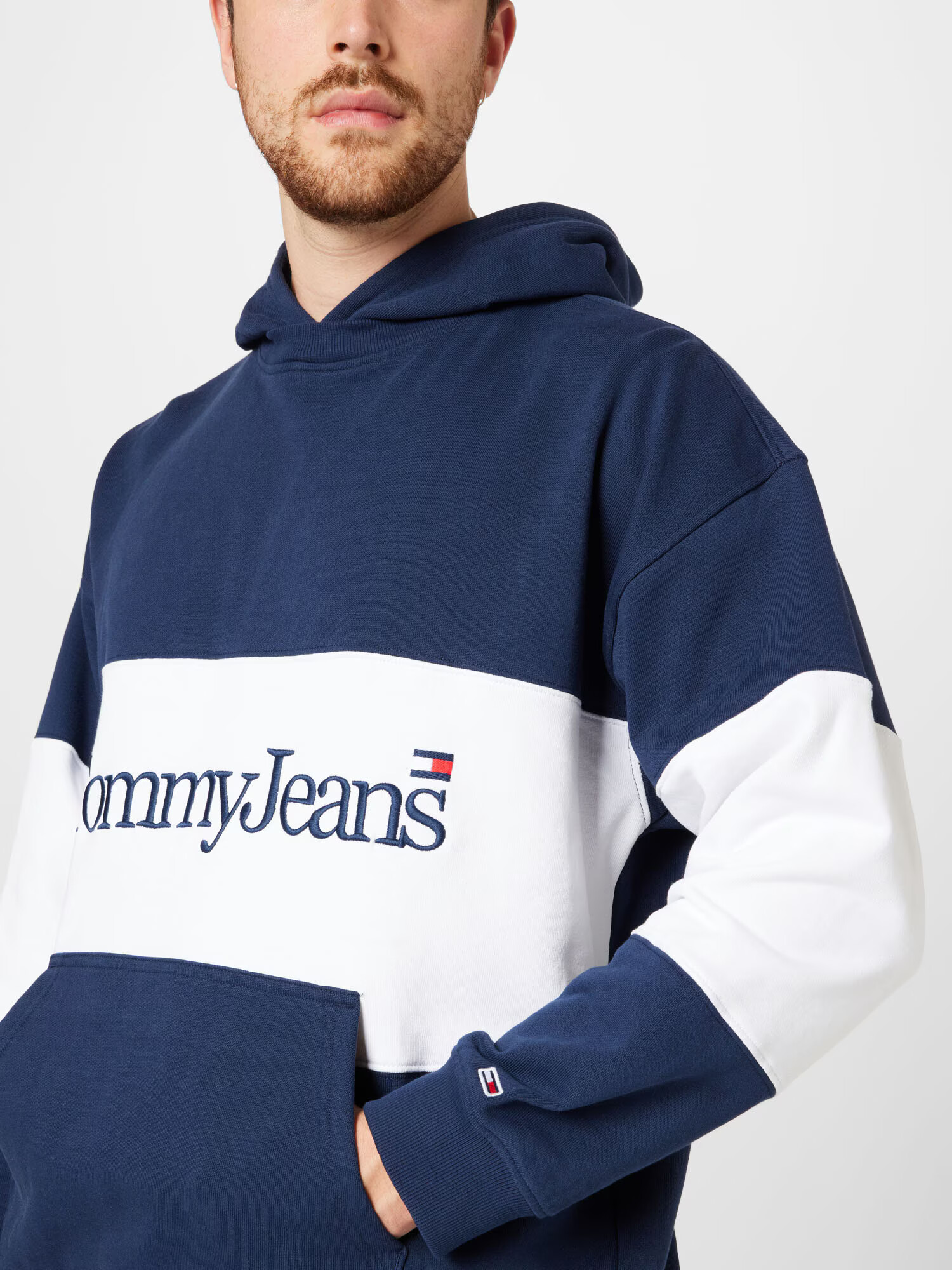 Tommy Jeans Mikina tmavomodrá / biela - Pepit.sk