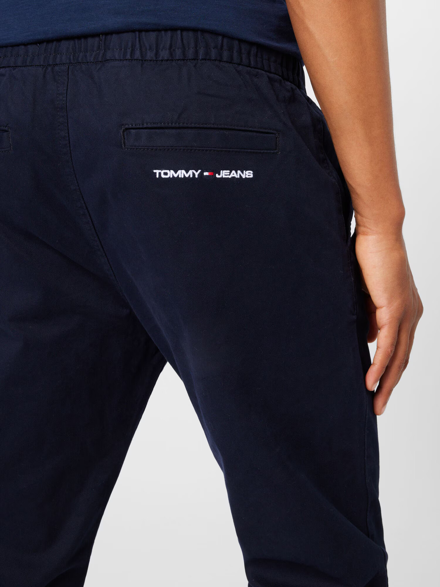 Tommy Jeans Nohavice modrá - Pepit.sk