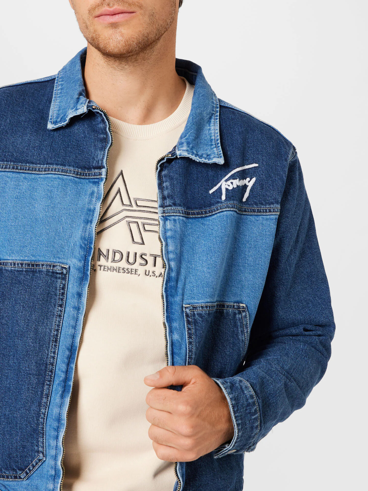 Tommy Jeans Prechodná bunda modrá denim / tmavomodrá / biela - Pepit.sk