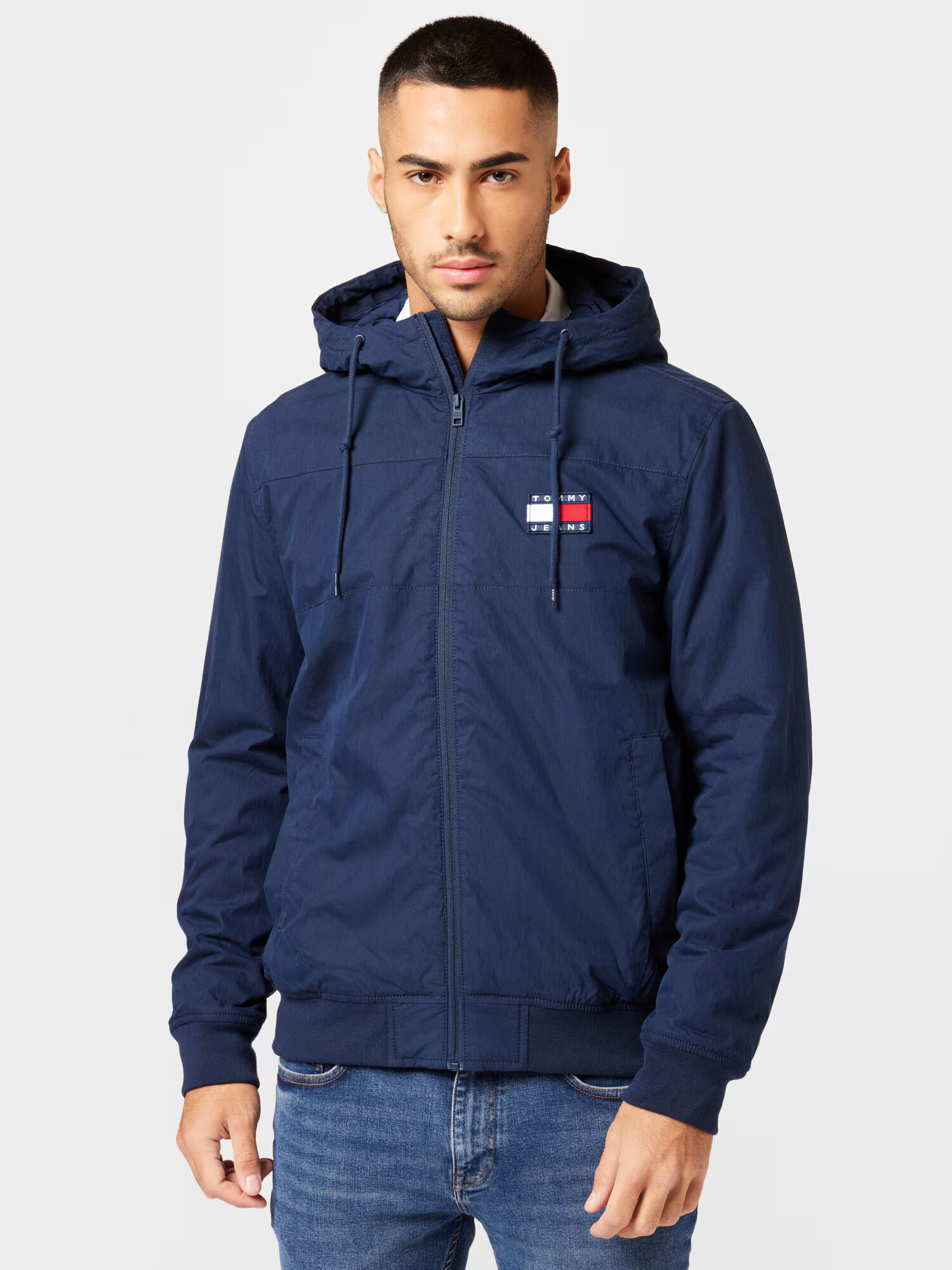 Tommy Jeans Prechodná bunda námornícka modrá / červená / biela - Pepit.sk