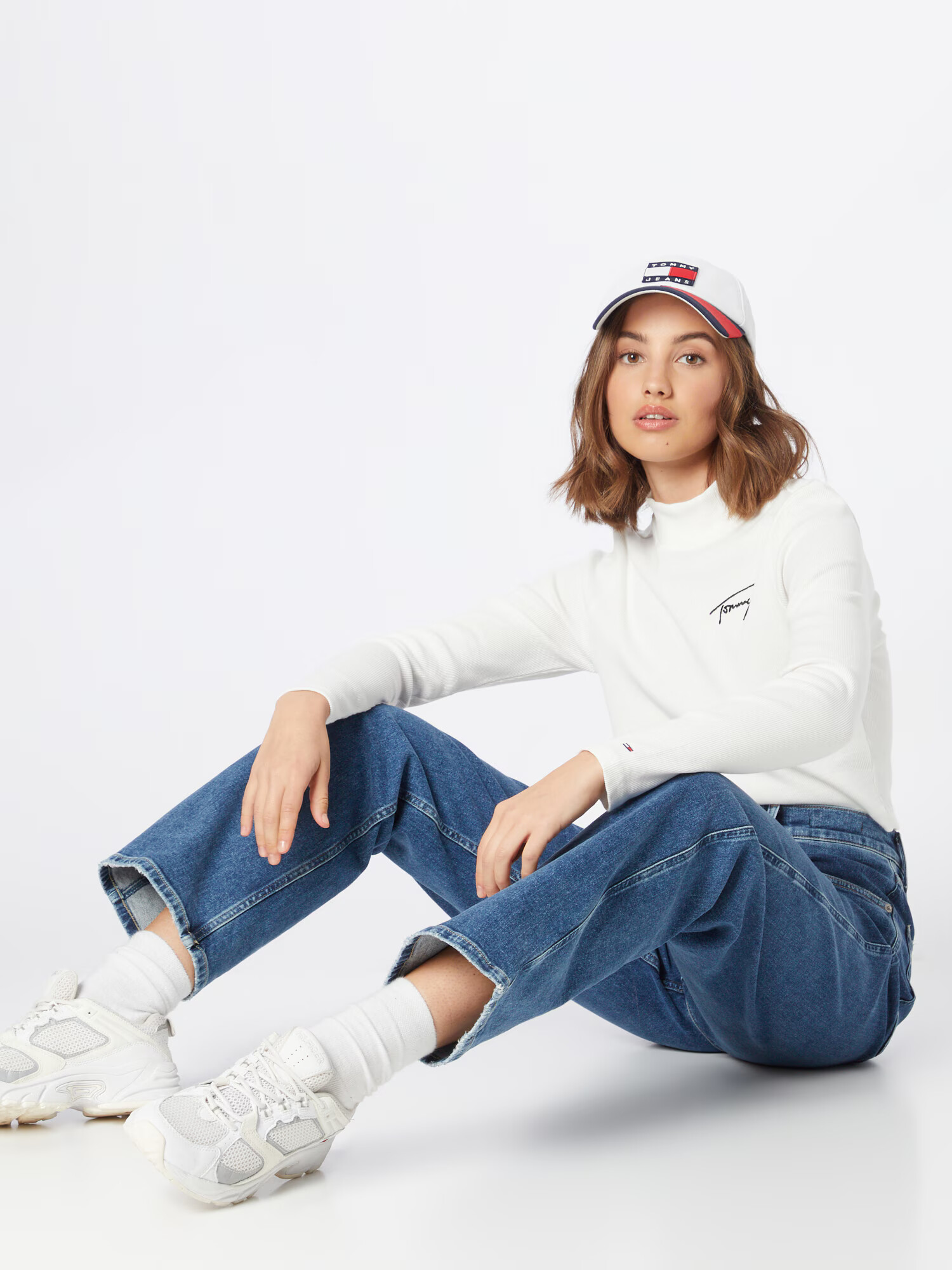 Tommy Jeans Tričko čierna / vaječná škrupina - Pepit.sk