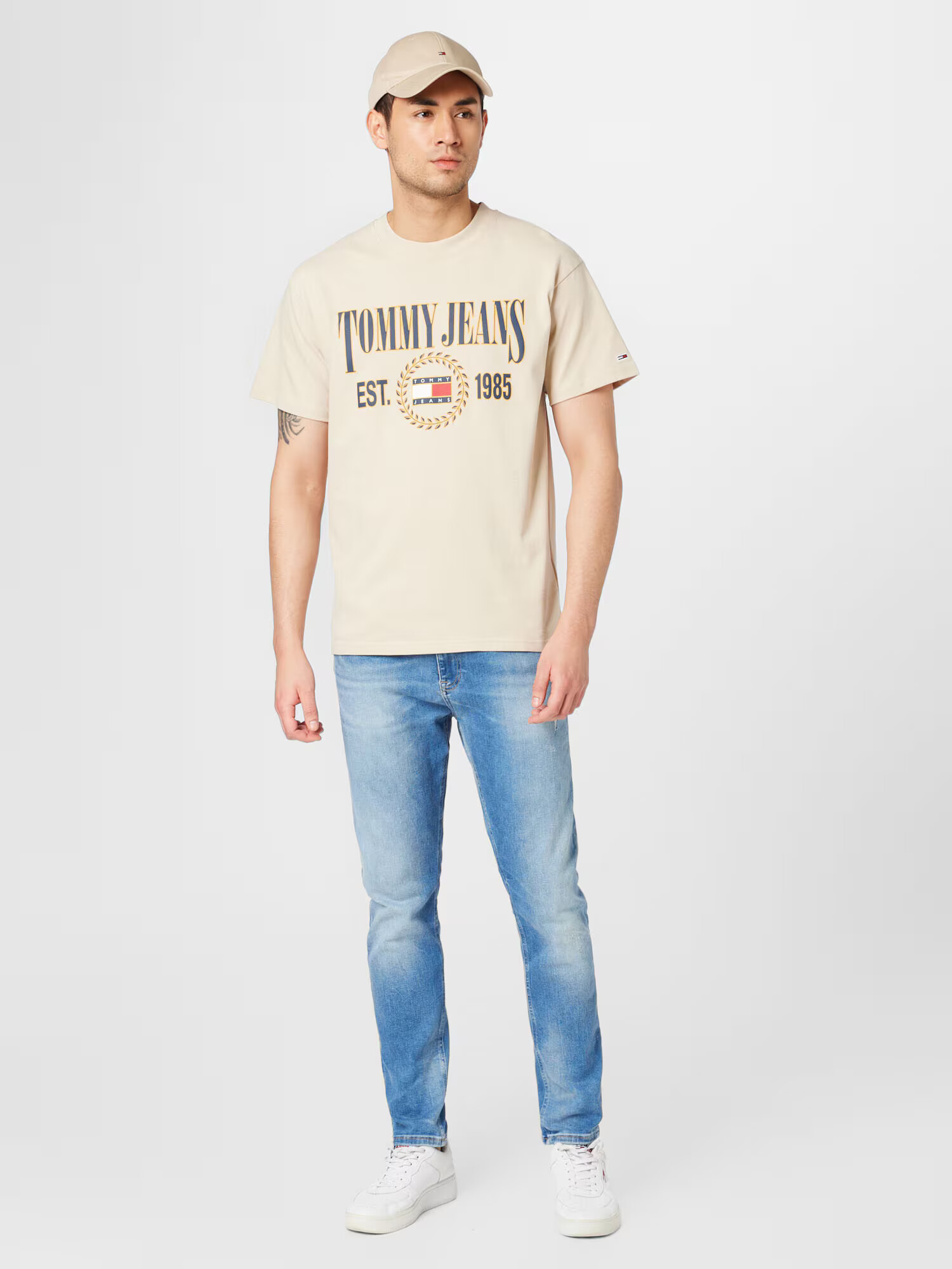 Tommy Jeans Tričko krémová / námornícka modrá / červená / biela - Pepit.sk