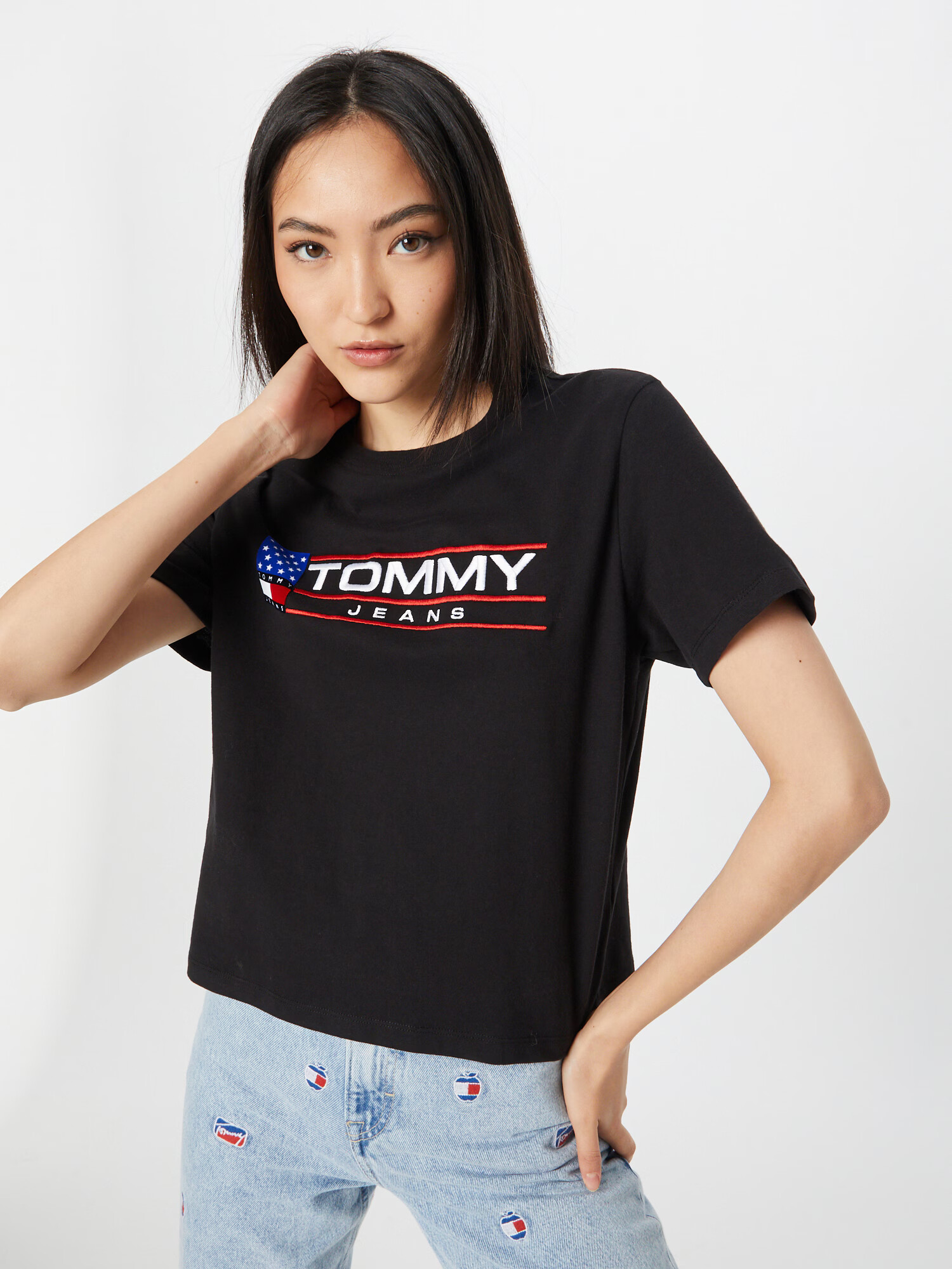 Tommy Jeans Tričko 'MODERN SPORT' kráľovská modrá / ohnivo červená / čierna / biela - Pepit.sk