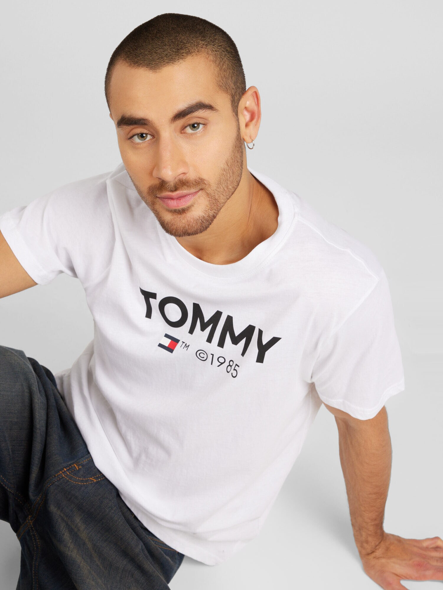 Tommy Jeans Tričko námornícka modrá / červená / čierna / biela - Pepit.sk