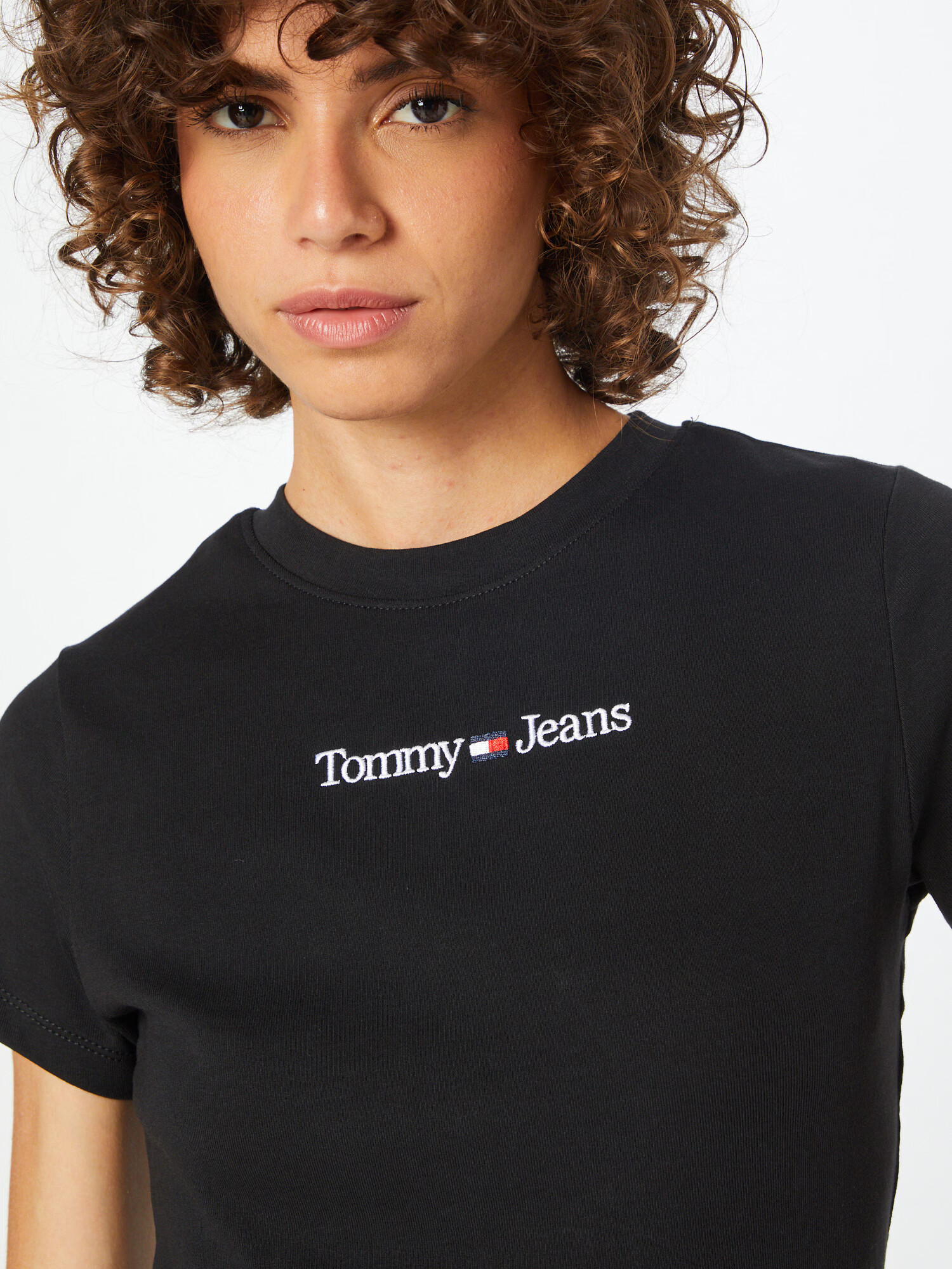 Tommy Jeans Tričko 'Baby' námornícka modrá / červená / čierna / biela - Pepit.sk