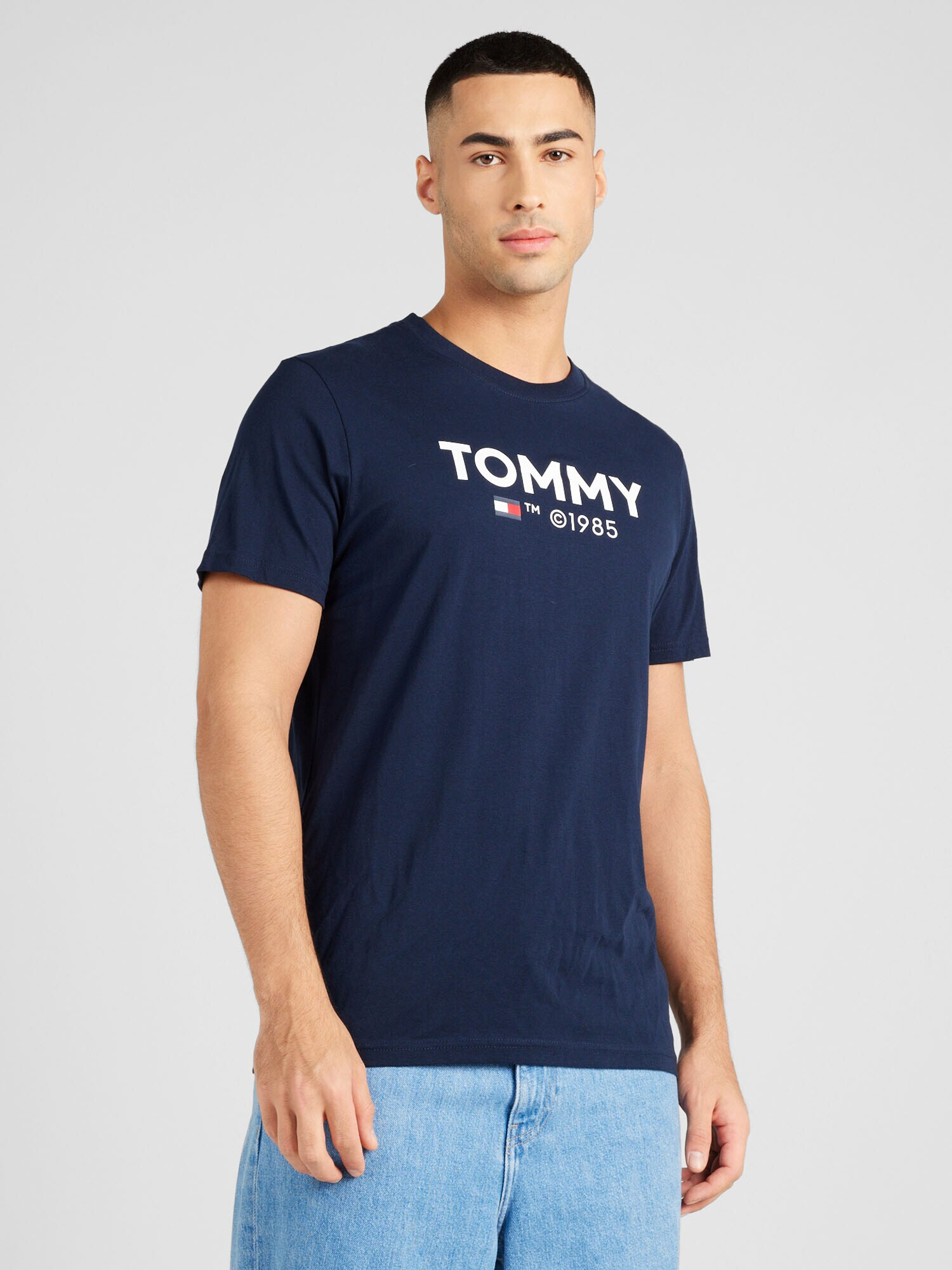 Tommy Jeans Tričko námornícka modrá / červená / čierna / šedobiela - Pepit.sk