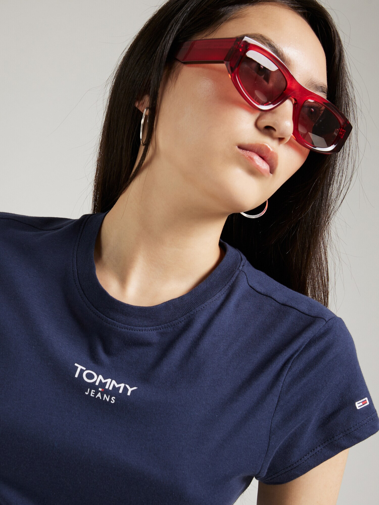 Tommy Jeans Tričko tmavomodrá / červená / biela - Pepit.sk