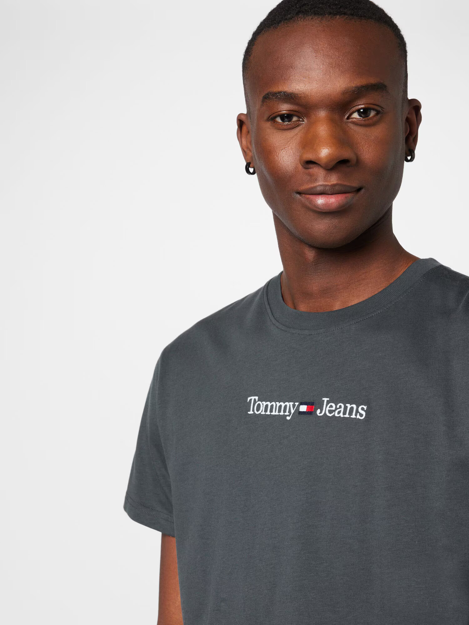 Tommy Jeans Tričko námornícka modrá / tmavosivá / červená / biela - Pepit.sk