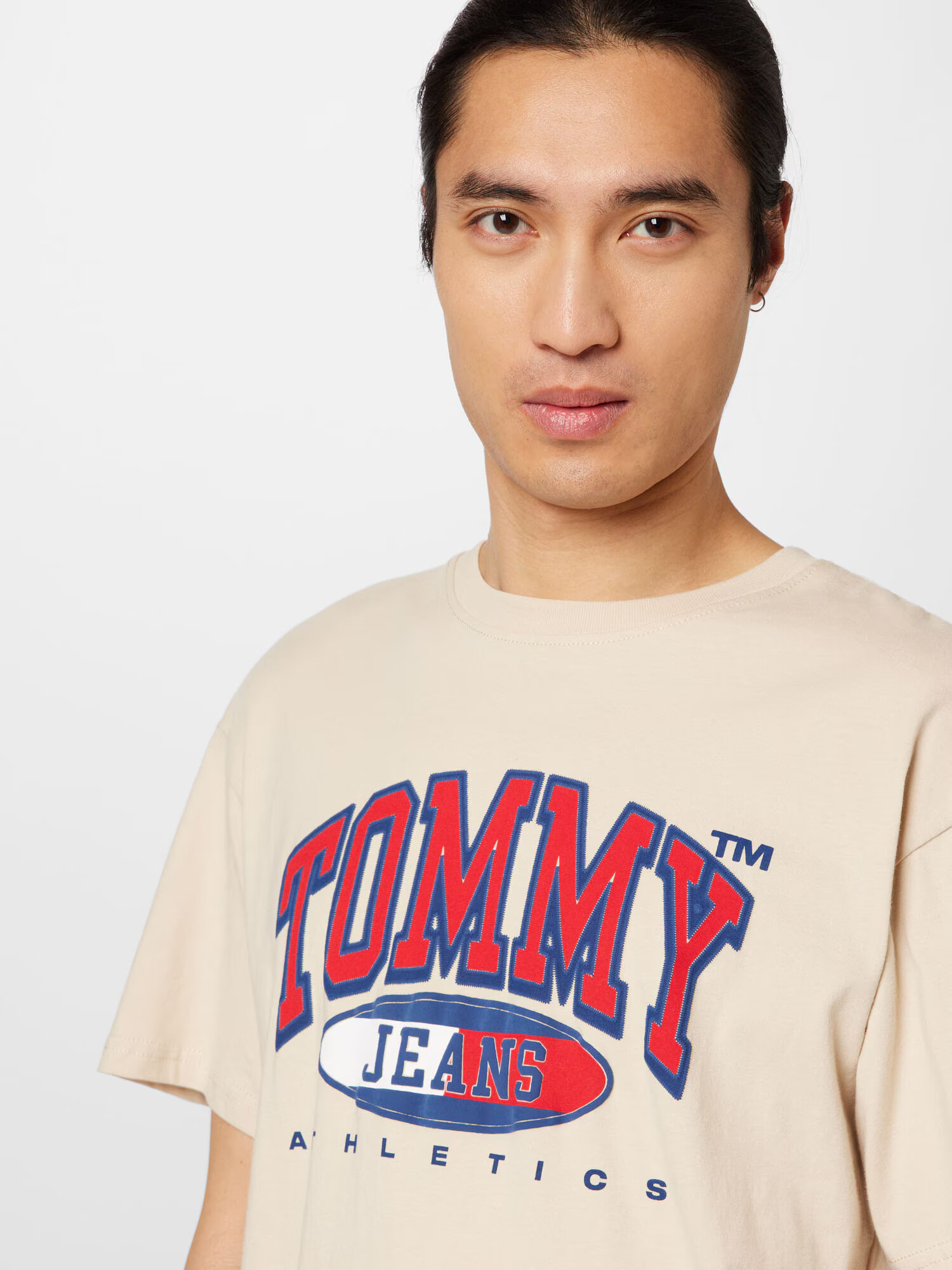 Tommy Jeans Tričko tmelová / kráľovská modrá / svetločervená / biela - Pepit.sk