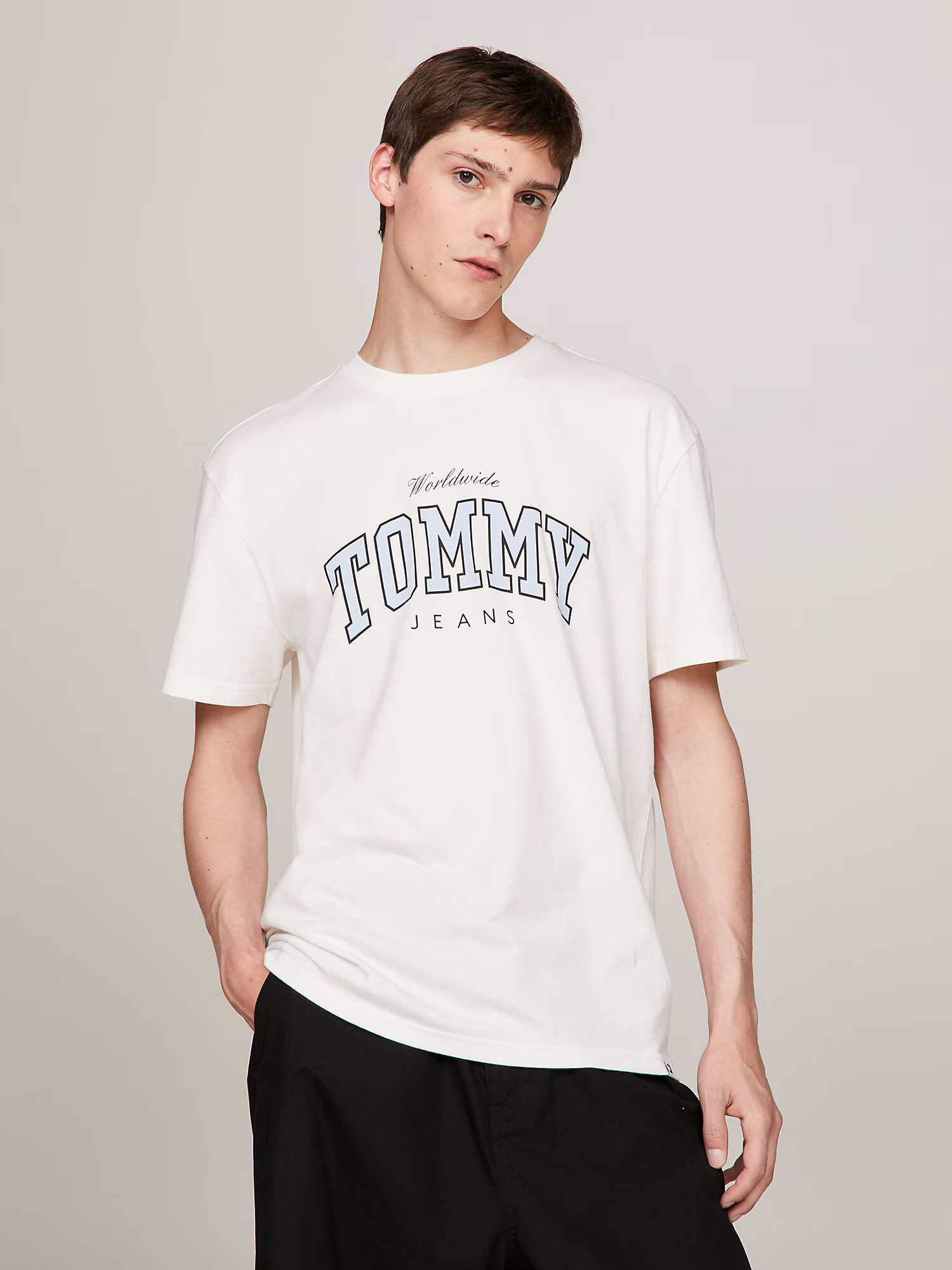 Tommy Jeans Tričko 'Varsity' svetlomodrá / čierna / biela - Pepit.sk