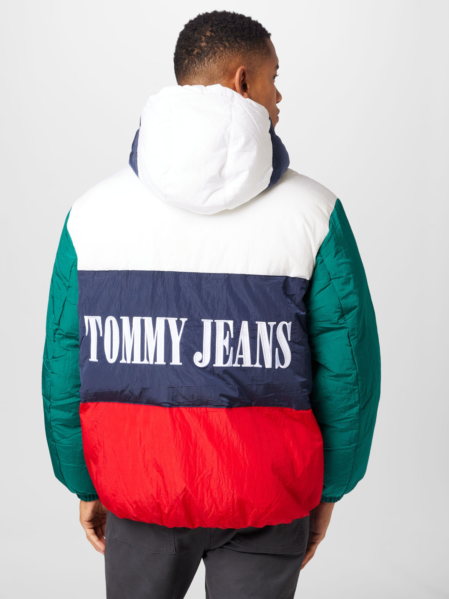 Tommy Jeans Zimná bunda námornícka modrá / smaragdová / červená / biela - Pepit.sk