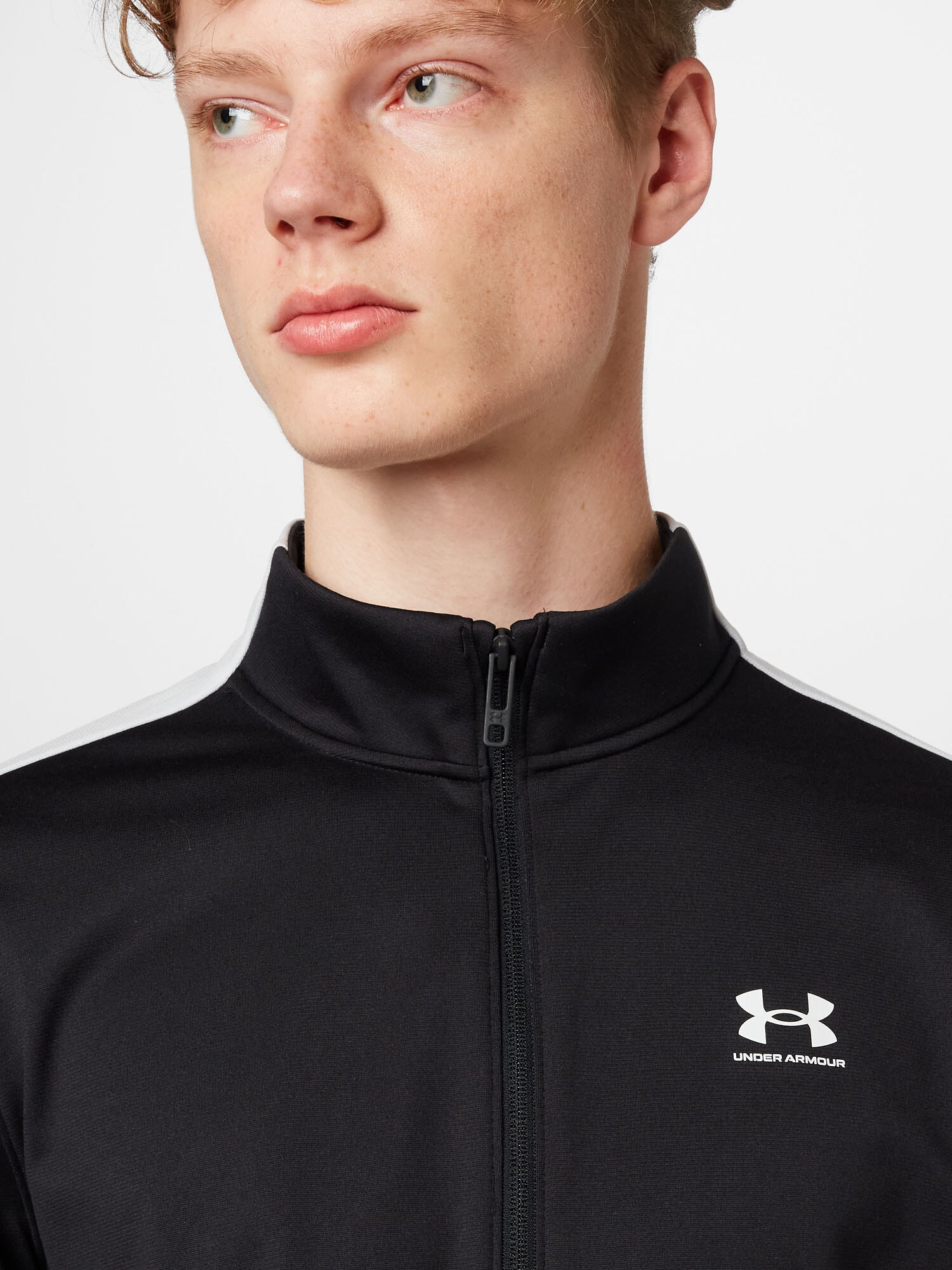 UNDER ARMOUR Funkčné tričko sivá / čierna / biela - Pepit.sk