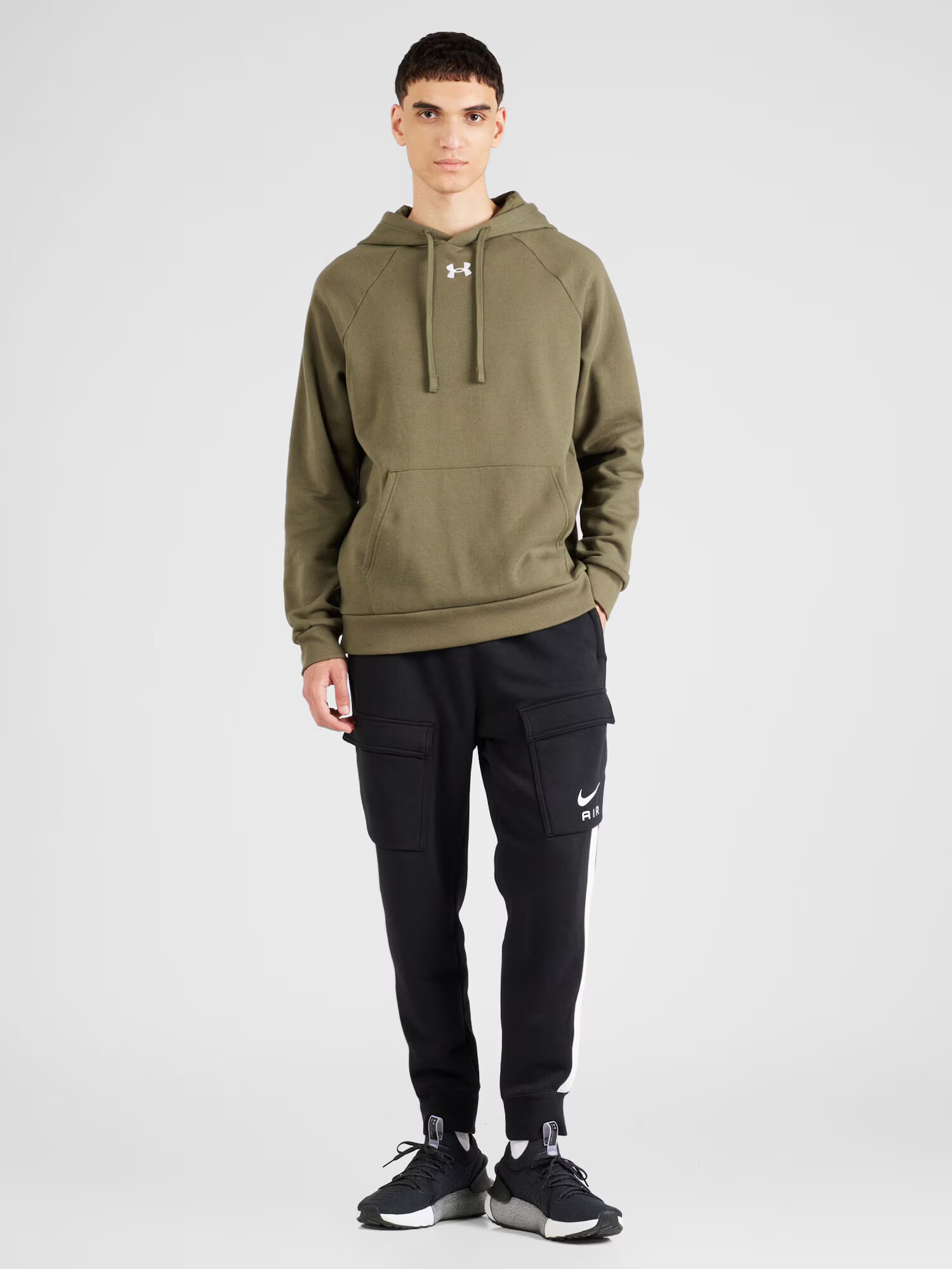 UNDER ARMOUR Športová mikina tmavozelená / biela - Pepit.sk