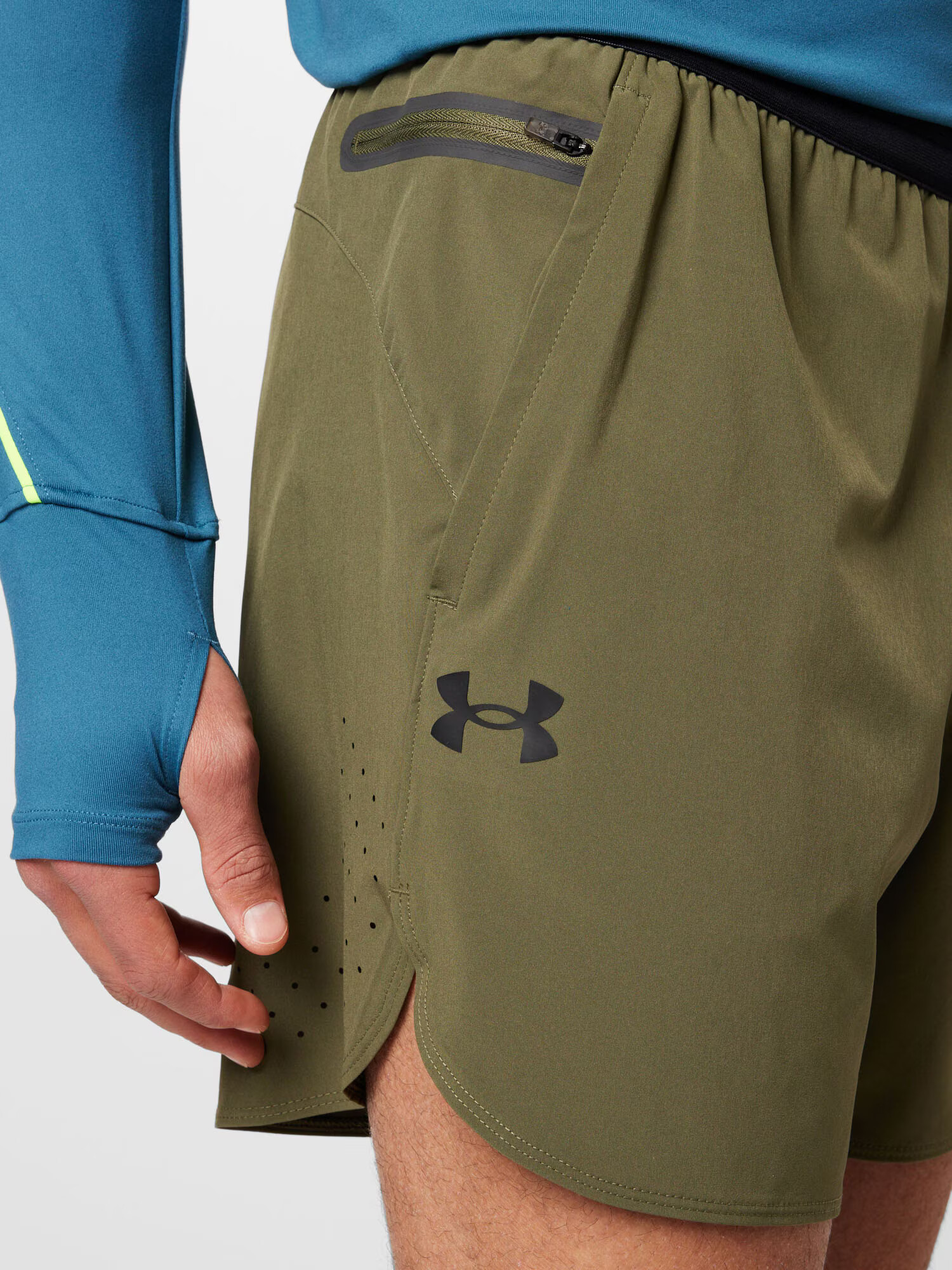 UNDER ARMOUR Športové nohavice 'Peak' olivová / čierna - Pepit.sk