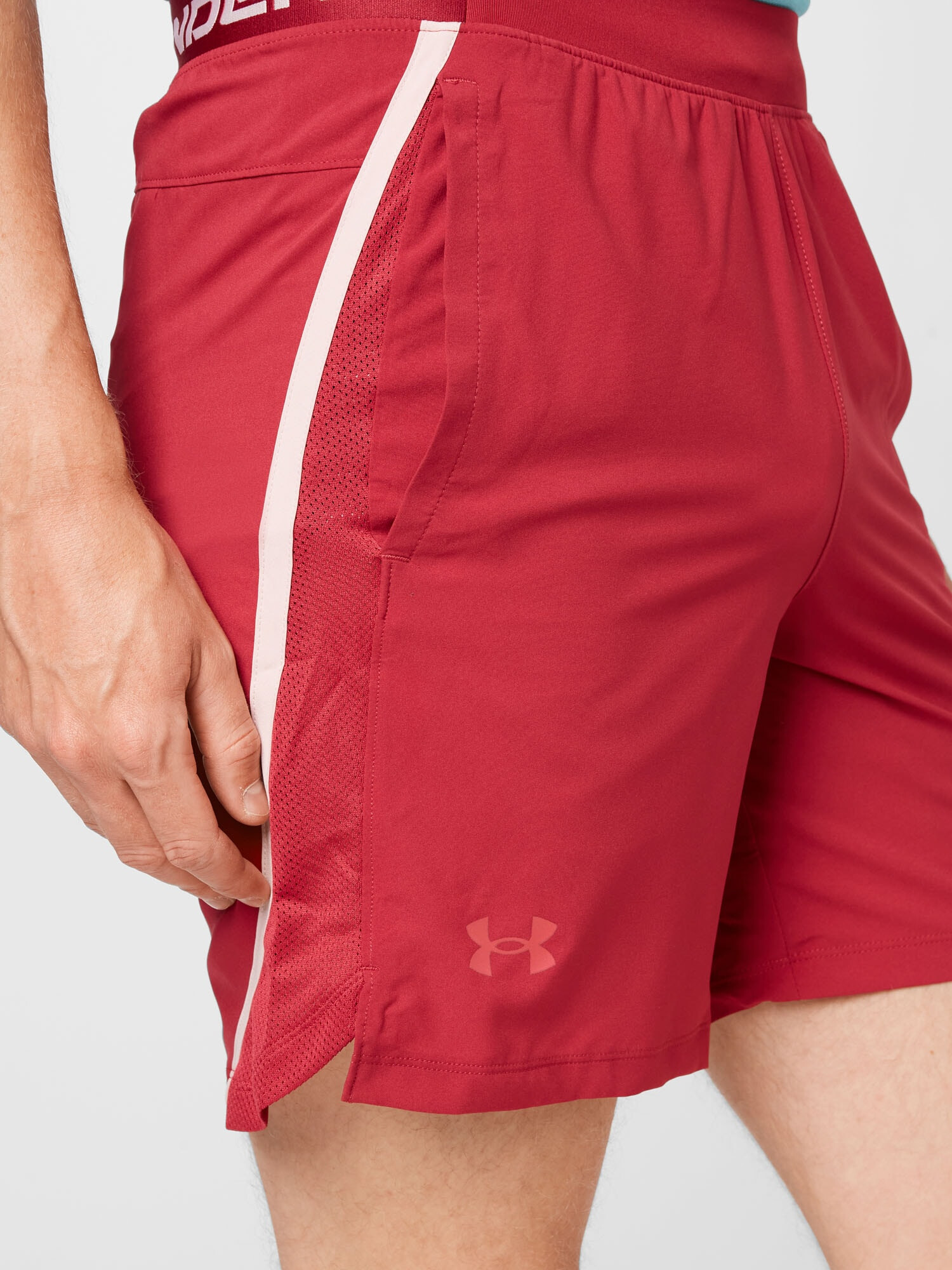 UNDER ARMOUR Športové nohavice rubínová - Pepit.sk