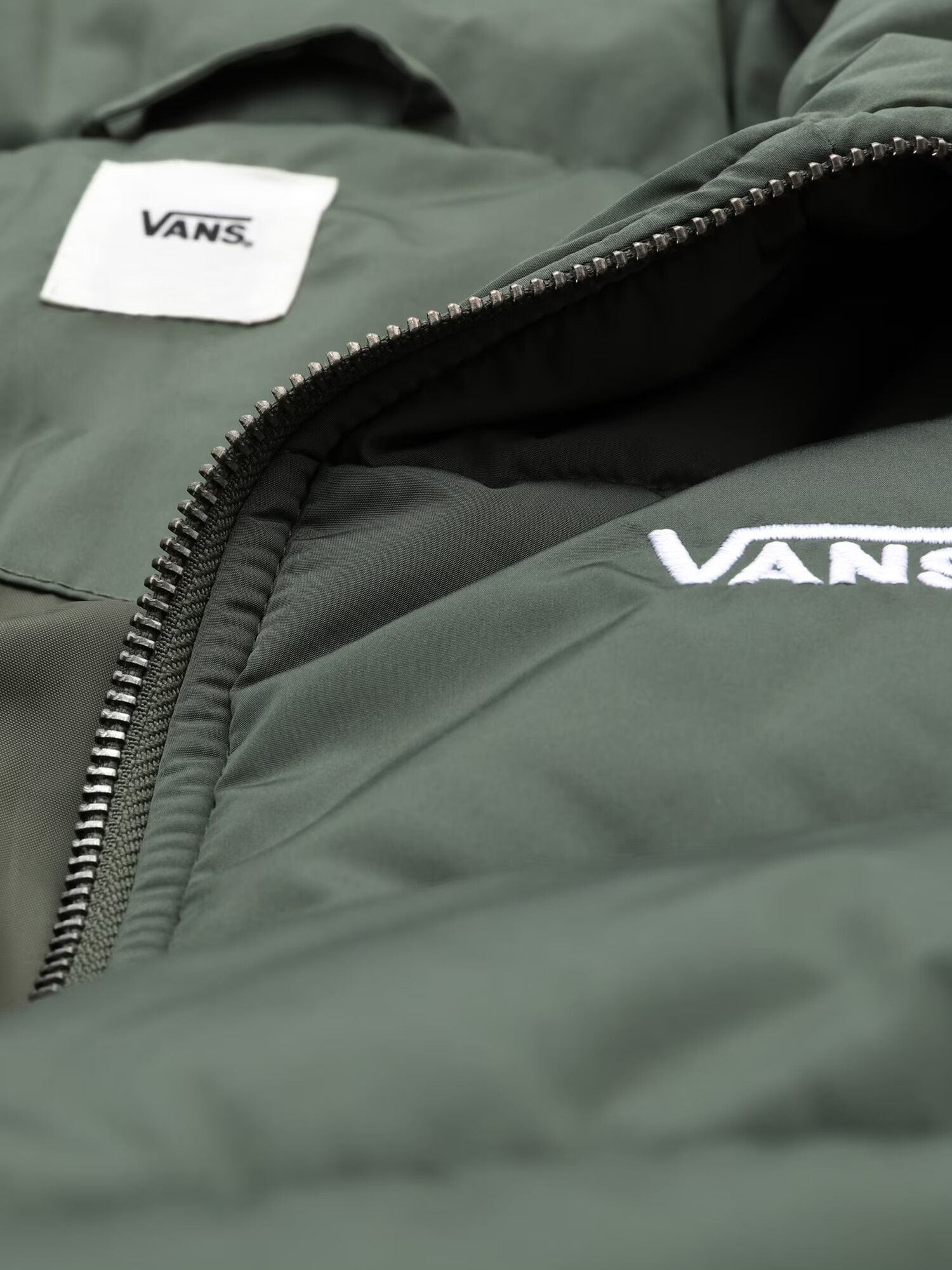 VANS Zimná bunda 'Foundry WM FOUNDRY V PUFFER MTE' tmavozelená - Pepit.sk